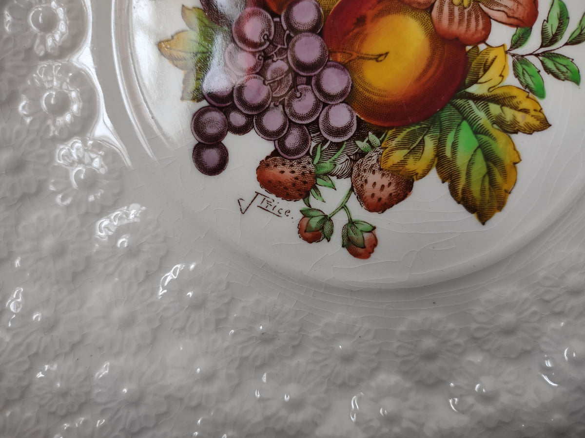 Vintage Copeland Spode Purple Grapes Red Apple Fruit Embossed Plate [7477E]