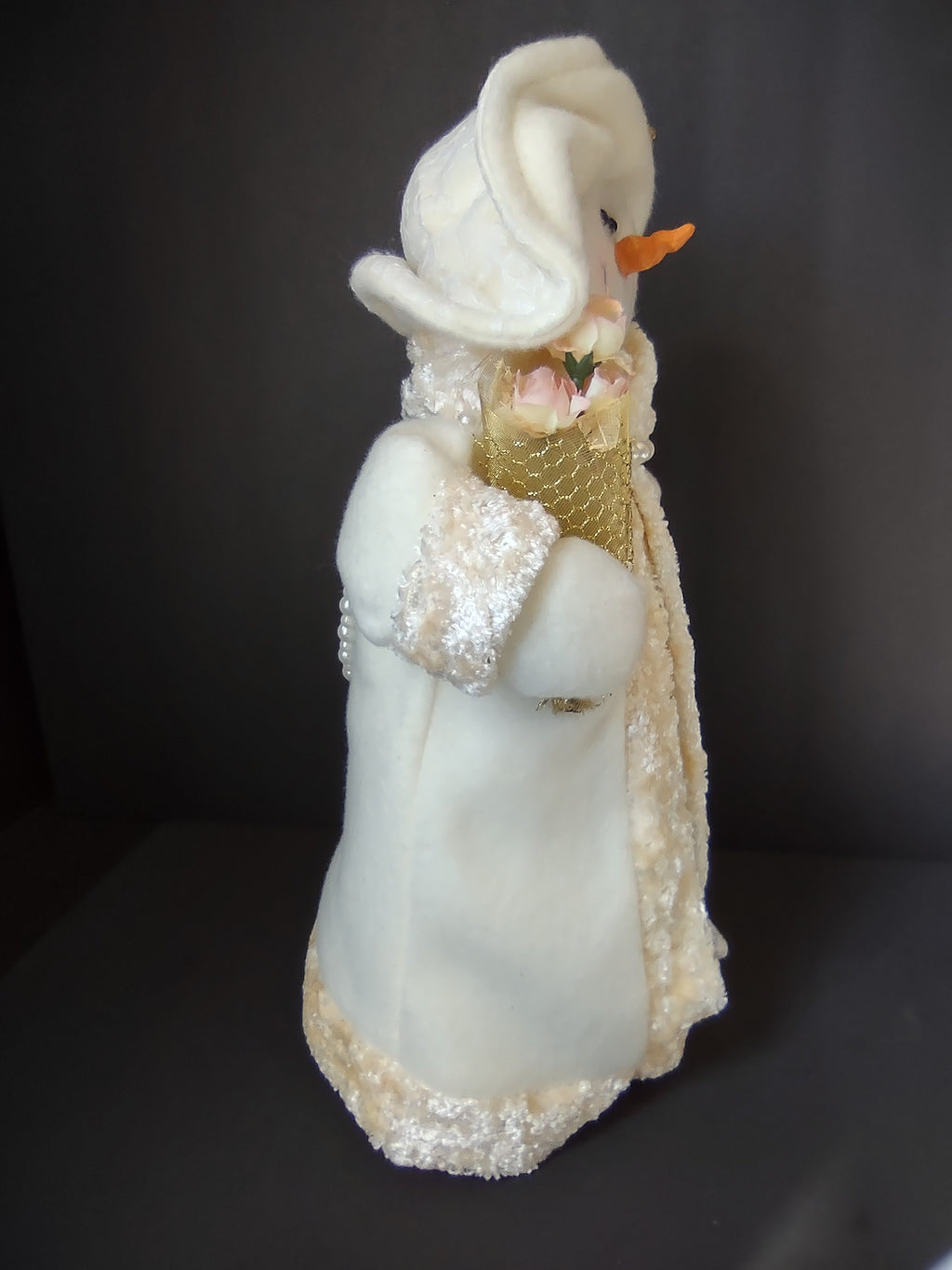 Vintage Snowman White Cream Gold Christmas Figure Textured Coat Handbag [4894]