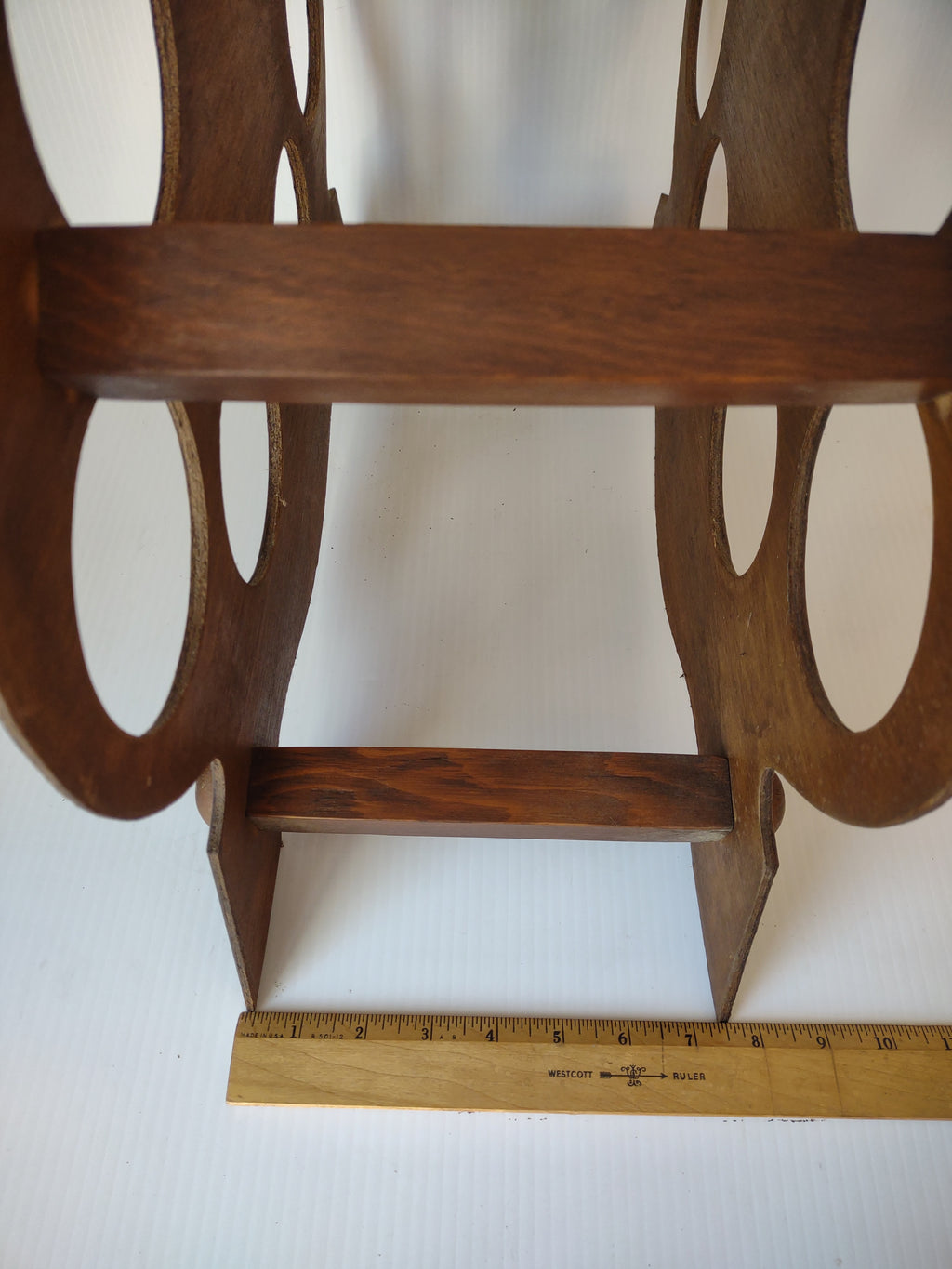 Vintage Wooden 6 Bottle Wine Rack Grape Vine Leaf Brown Tabletop Holder [7490]