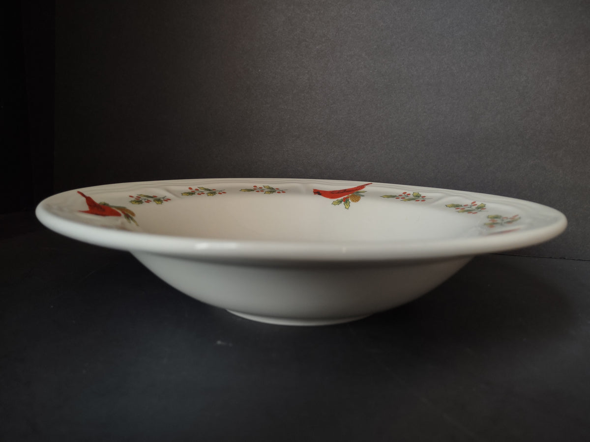 Vintage Gibson Cardinal Holly Christmas Wide Rim Soup Pasta Bowls Set of 2 [7495]