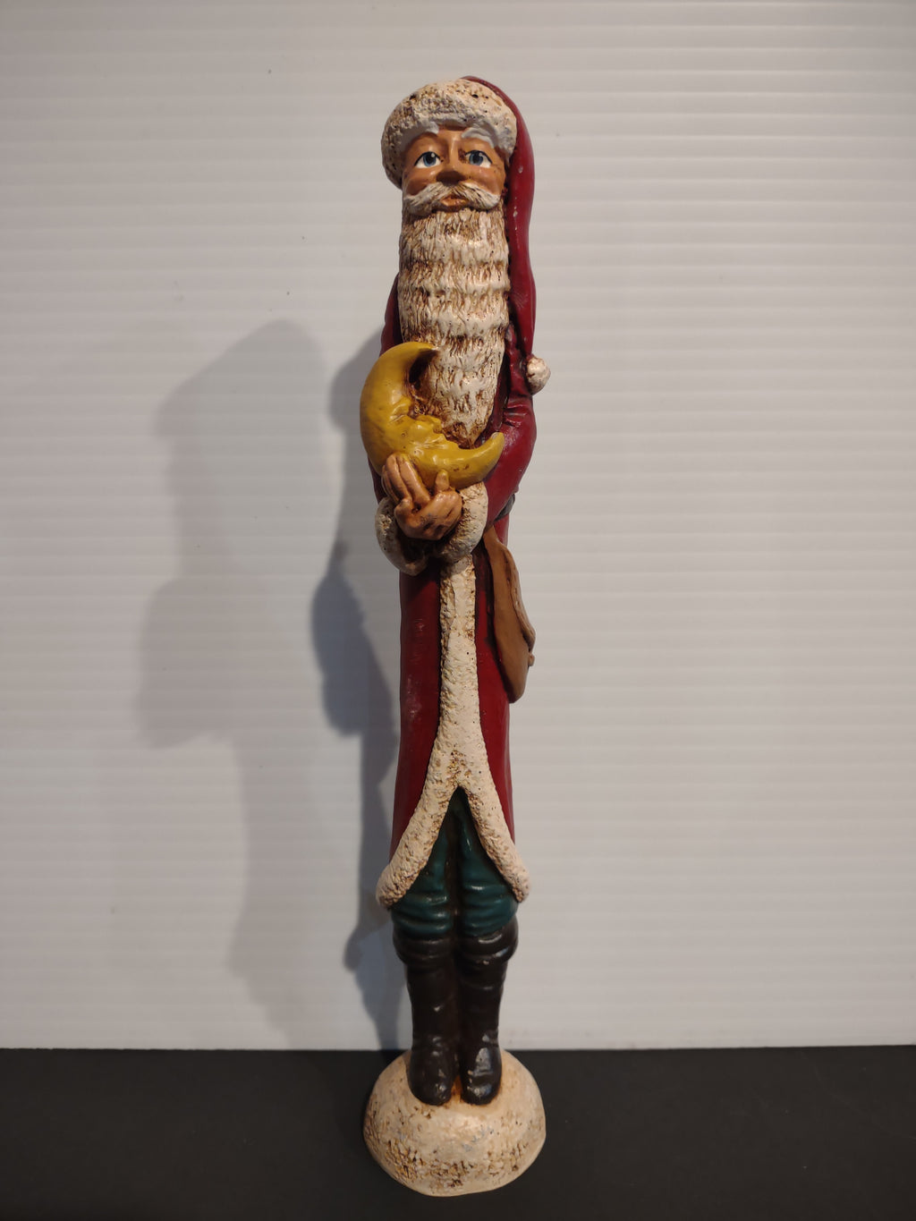 Vintage Santa Claus Holding Yellow Crescent Moon Christmas Figurine [8145n]