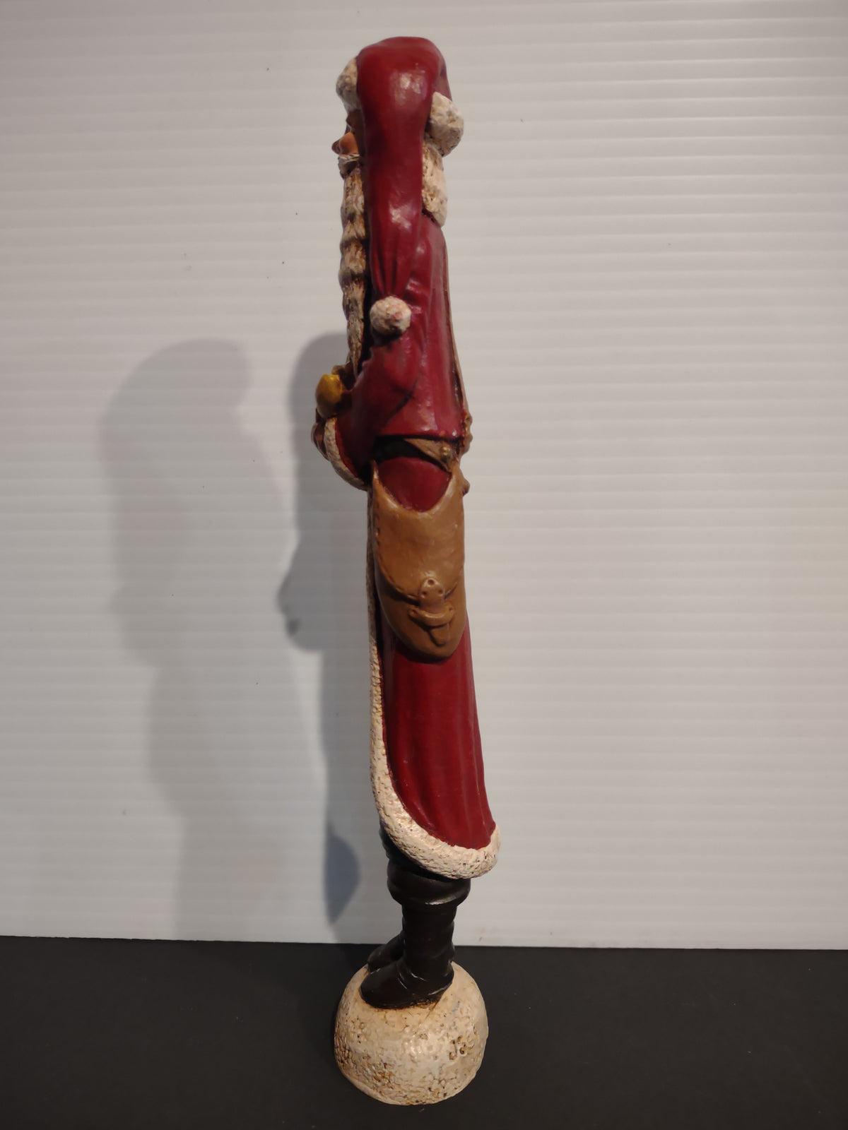 Vintage Santa Claus Holding Yellow Crescent Moon Christmas Figurine [8145n]