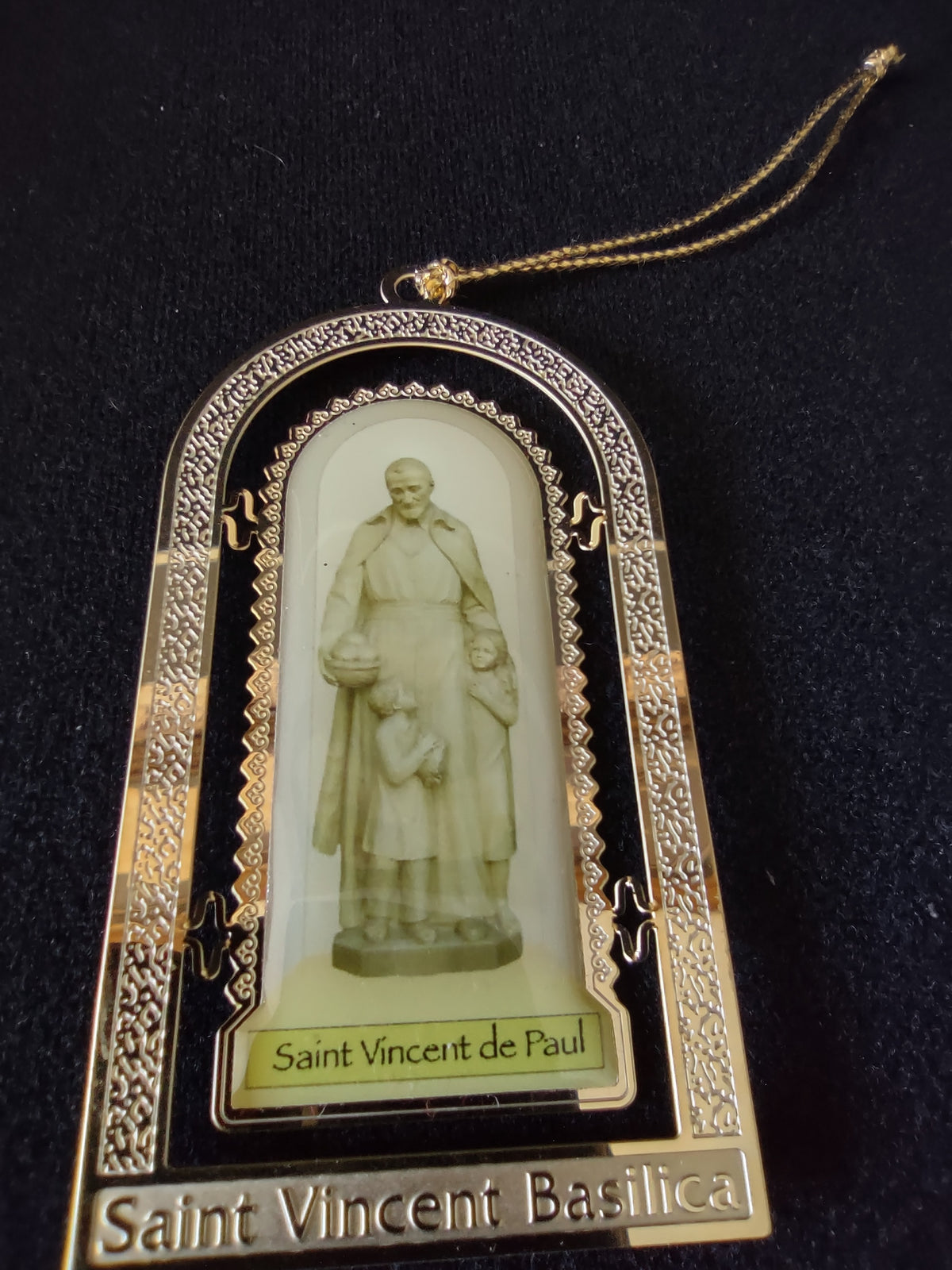 Saint Vincent Basilica 2021 Christmas ornament with Saint Vincent de Paul statue in a gold-tone frame