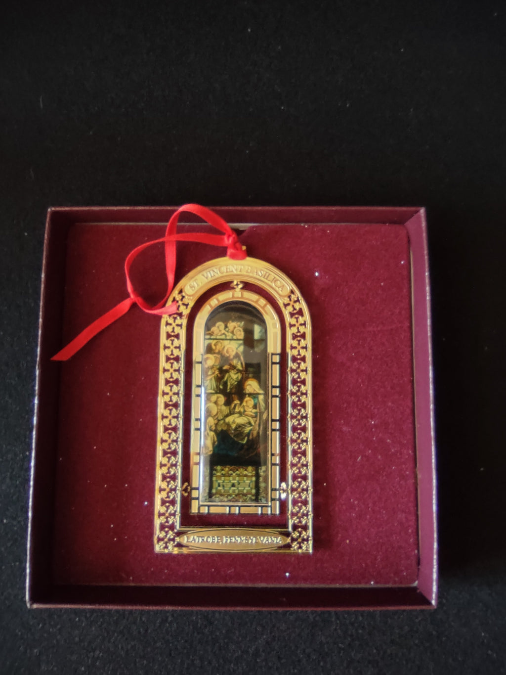 Arched window image and decorative metal frame