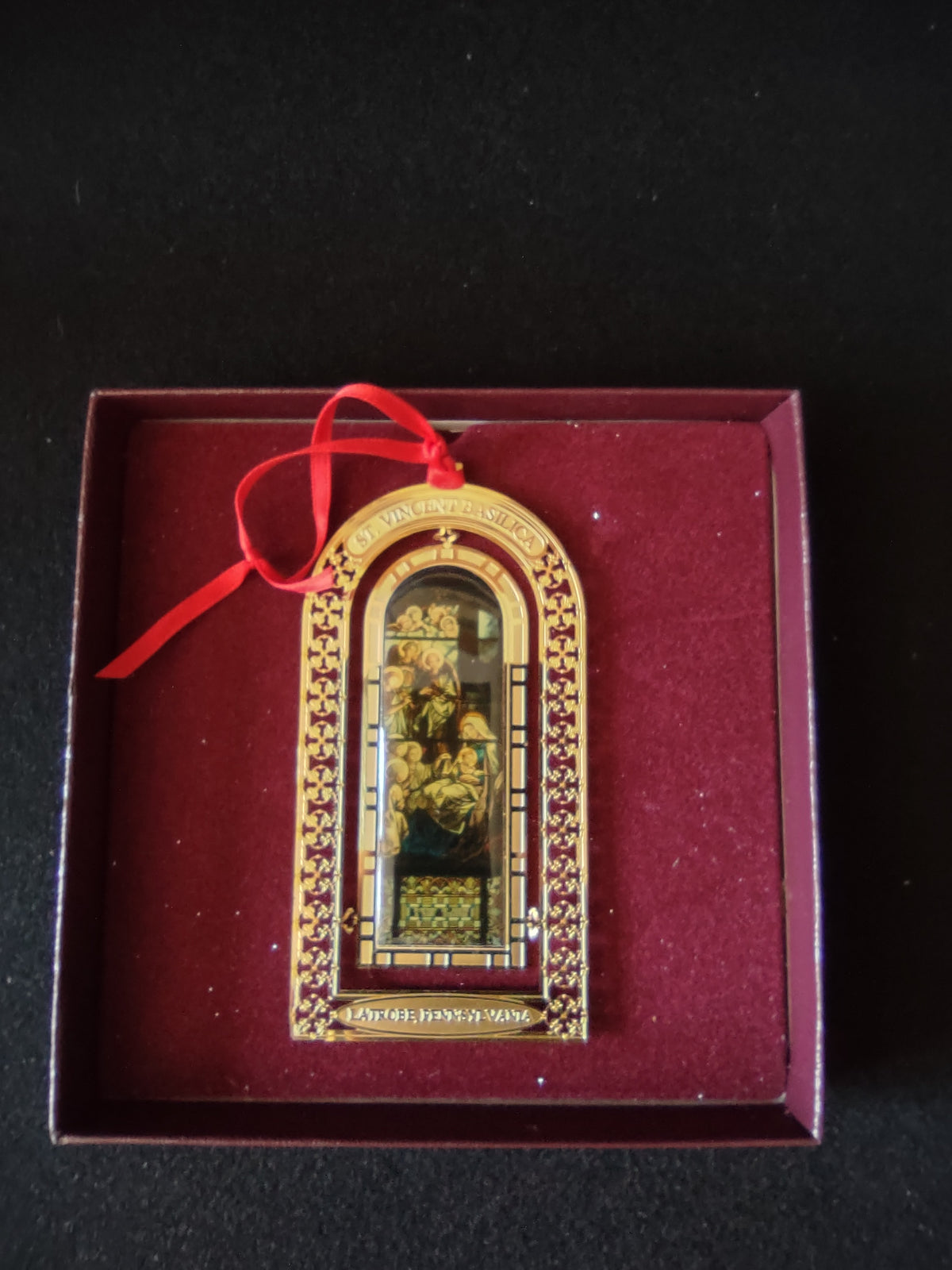 Arched window image and decorative metal frame