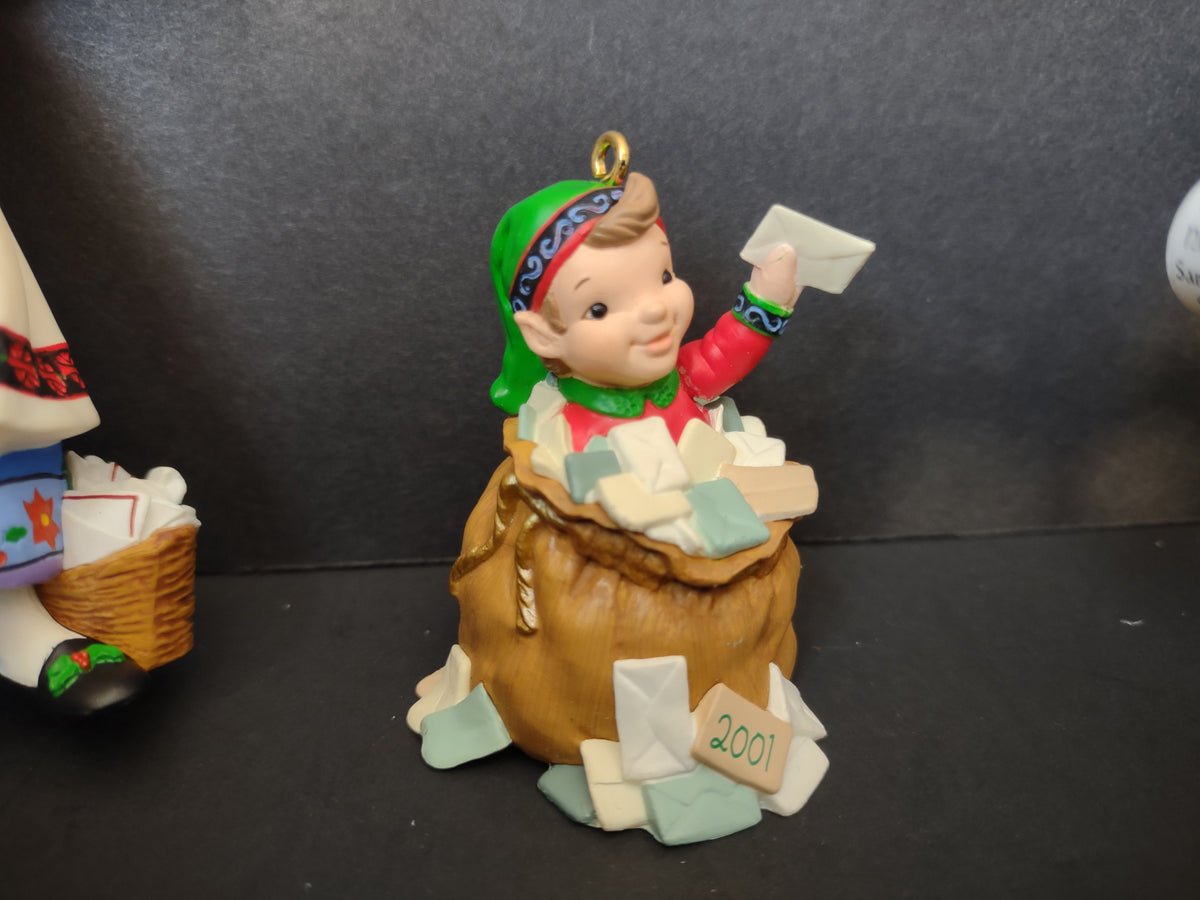Vintage Hallmark 2001 Lettera Globus & Mrs Claus Ornament Set 3pc Box [8151n]