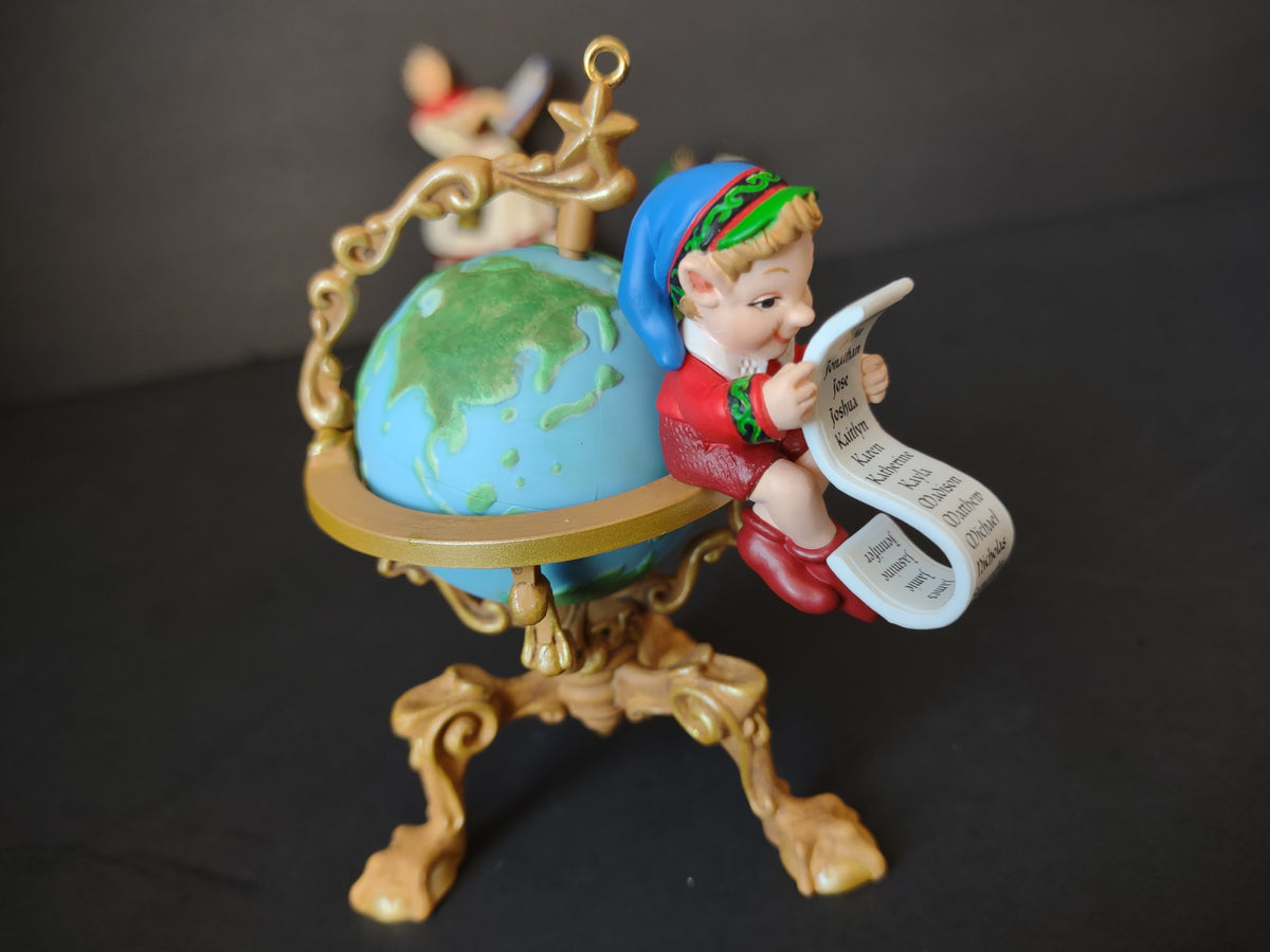 Vintage Hallmark 2001 Lettera Globus & Mrs Claus Ornament Set 3pc Box [8151n]