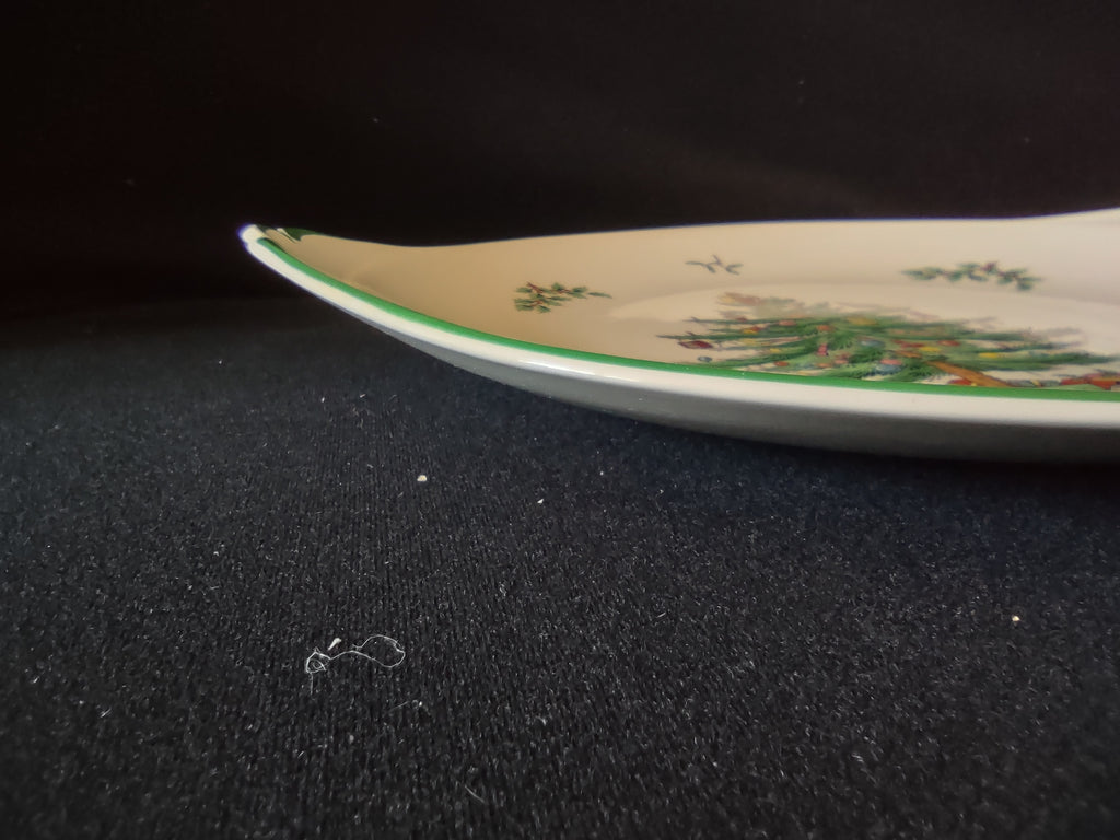 Side profile of Spode Christmas Tree Plate