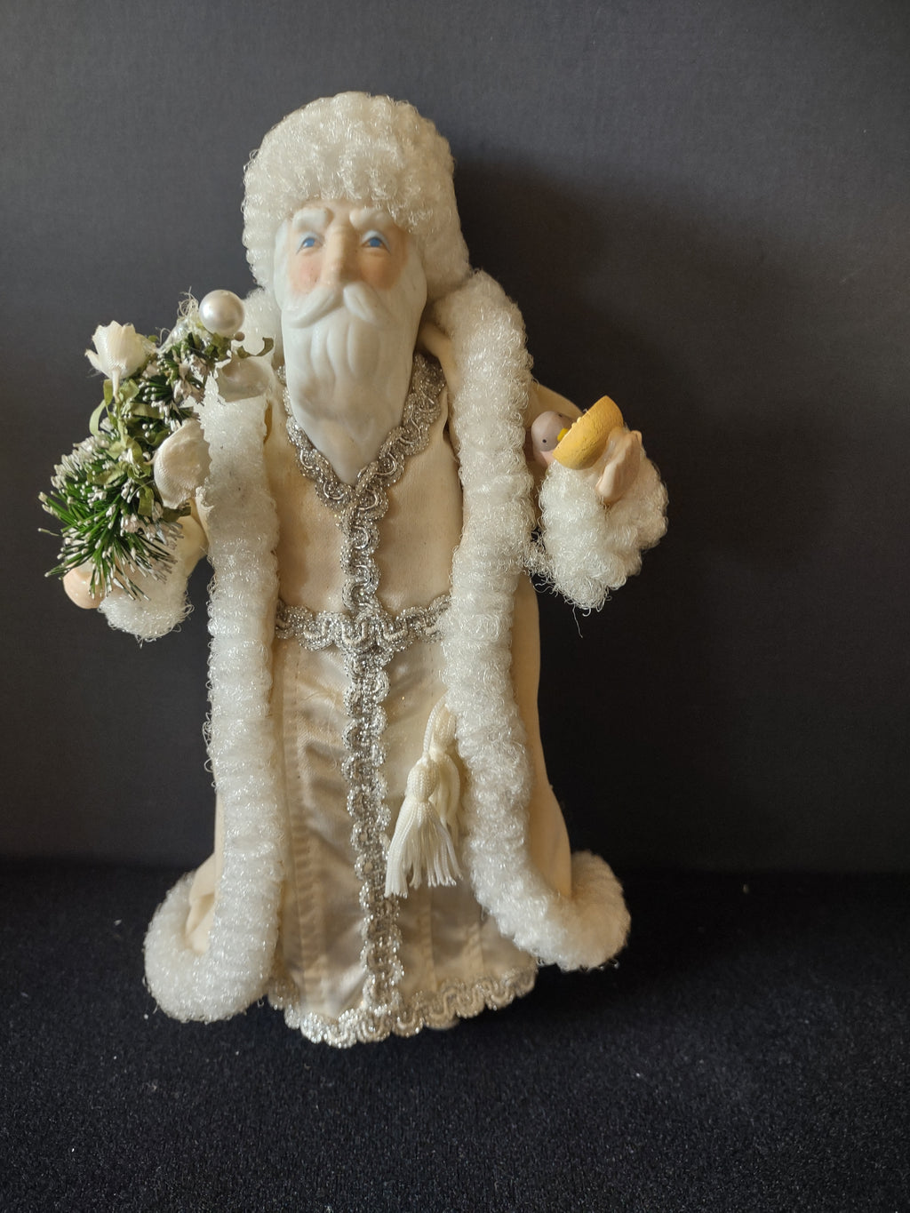 Santa ornament front with cream robe and silver trim