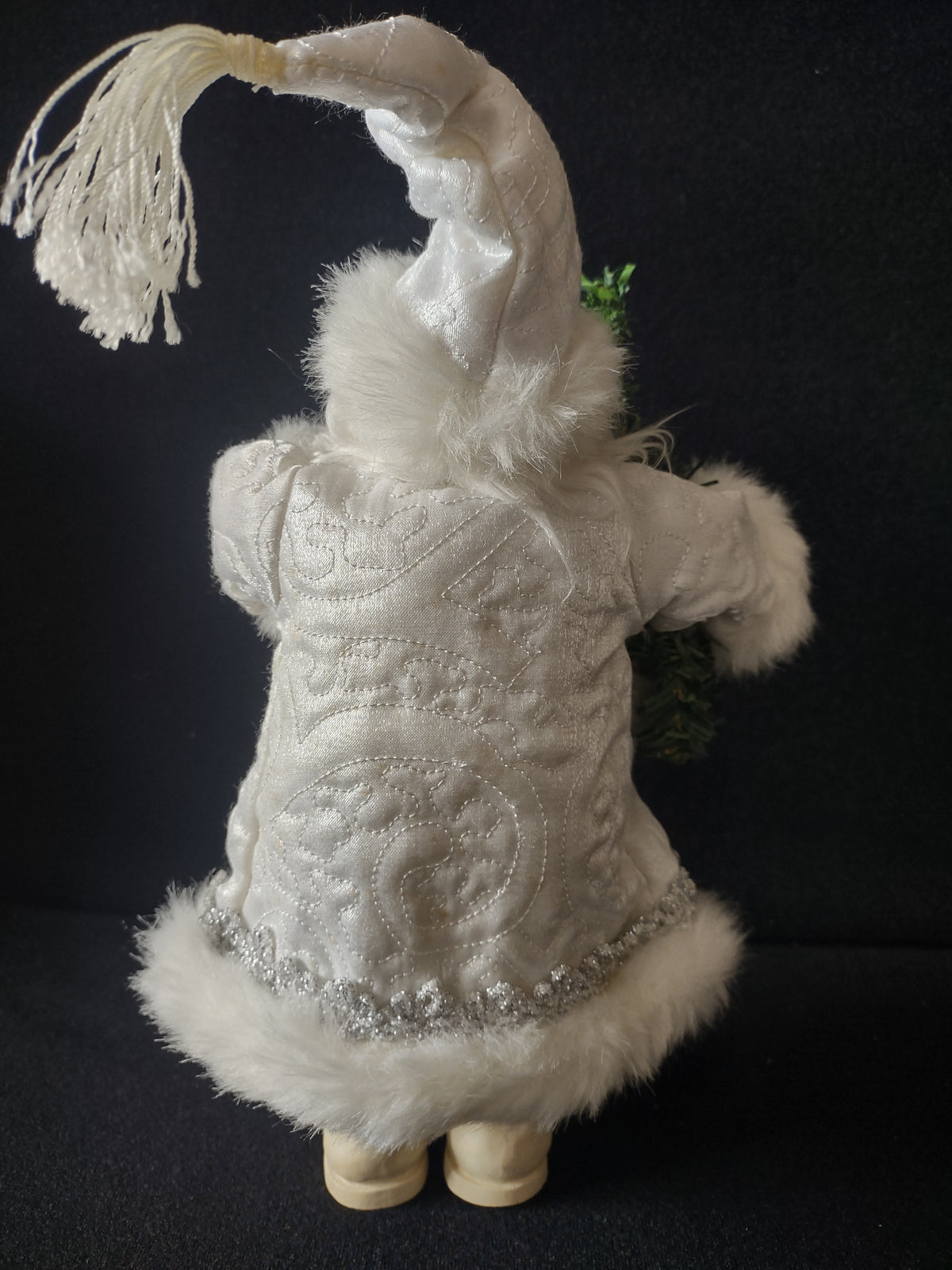 Vintage White Santa Claus Figure Silver Wreath Quilted Coat Christmas [8180n]