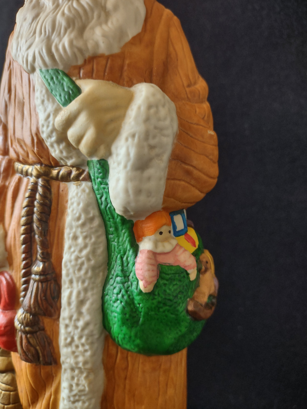 Vintage Santa Claus Figurine Orange Robe Green Sack Christmas Bells [8193n]