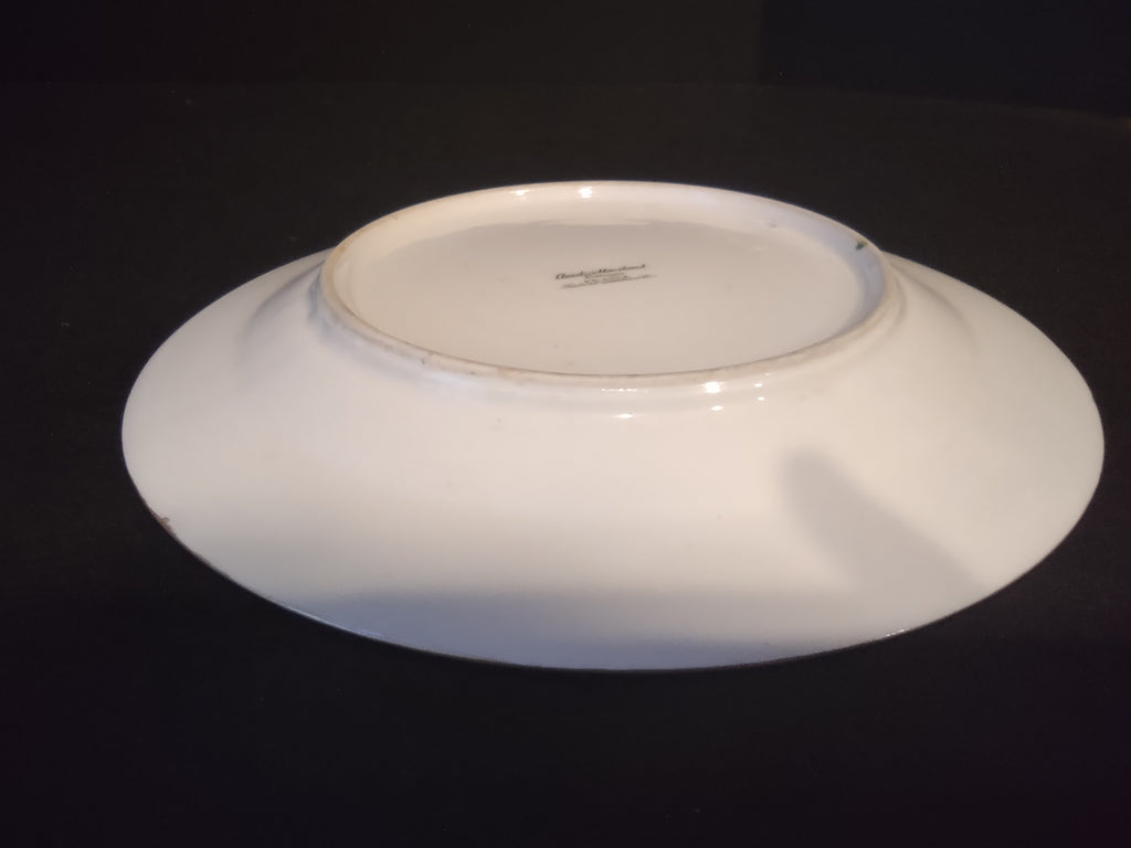 Haviland France Limoges Luncheon Plate Cranberries Christmas (lot 1008)