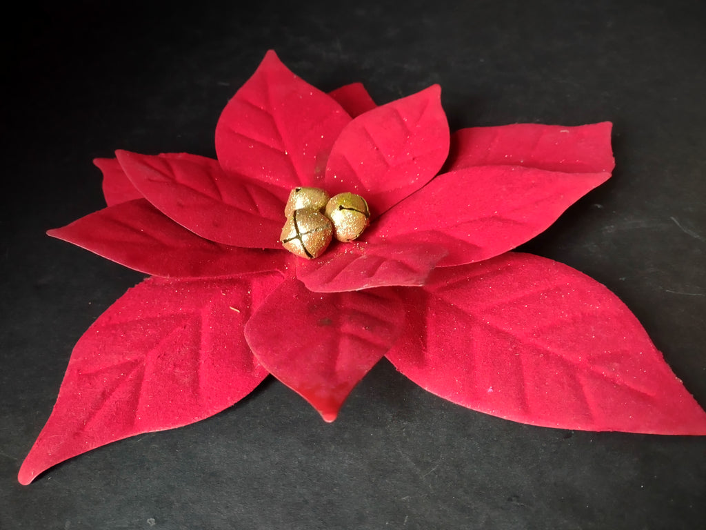 Christmas 13" Metal Poinsettia Flower (lot 3406)
