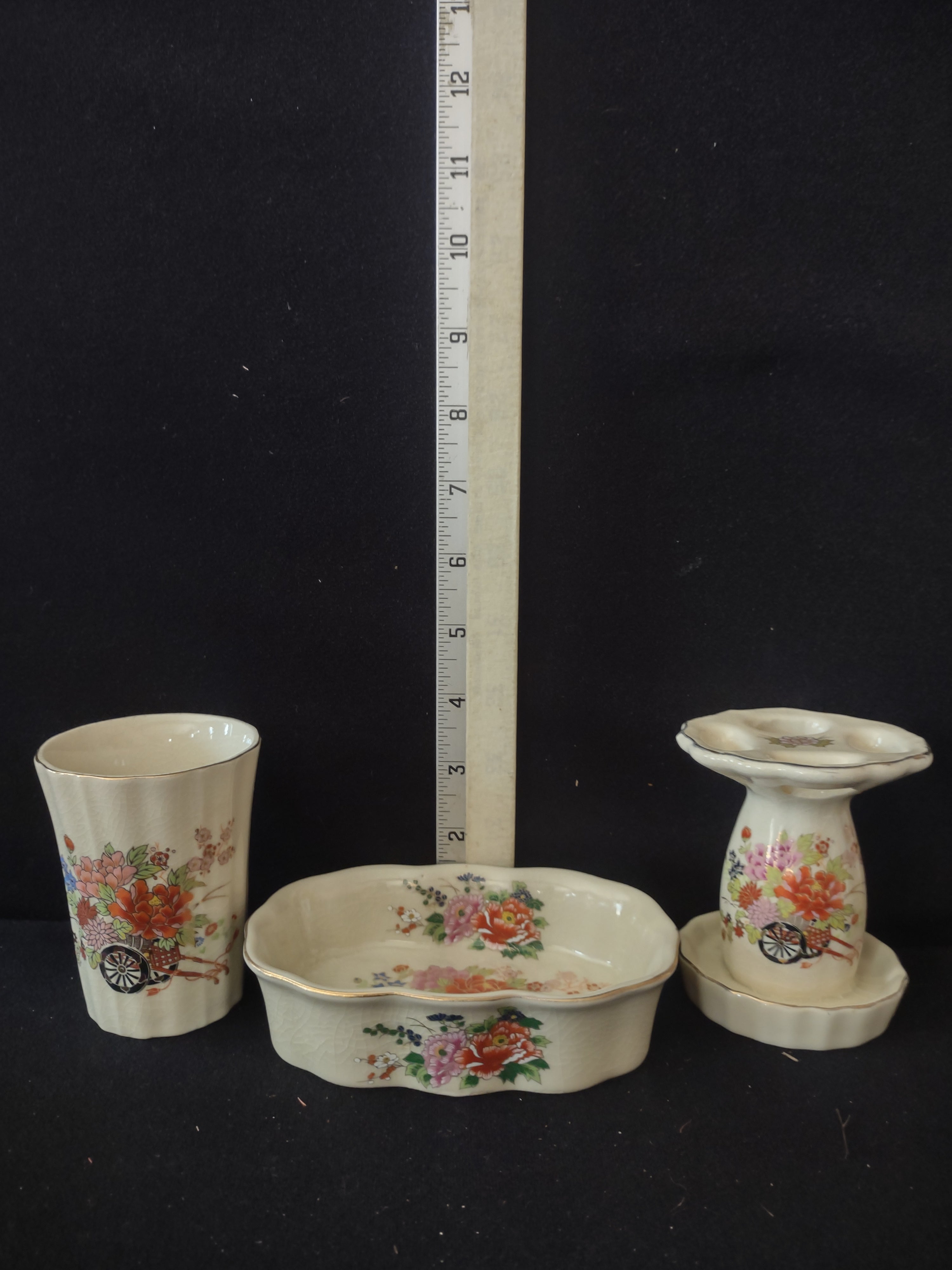 Okura Imperial Oriental Bath Set Tumbler Toothbrush Holder Soap Dish (Lot 3451t)