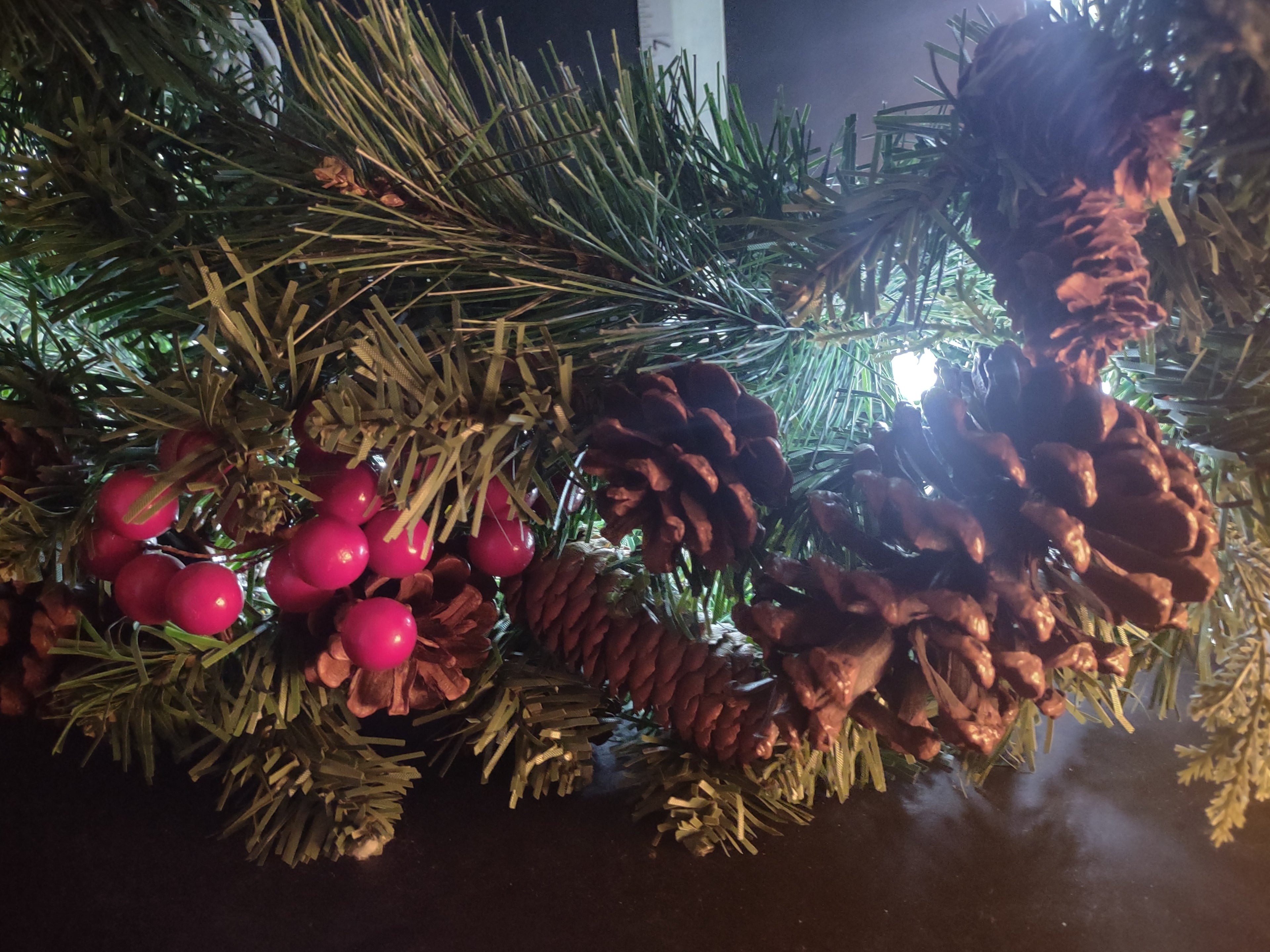 Vintage Artificial Christmas Wreath 18" Light Up Plug-in (lot 1180)