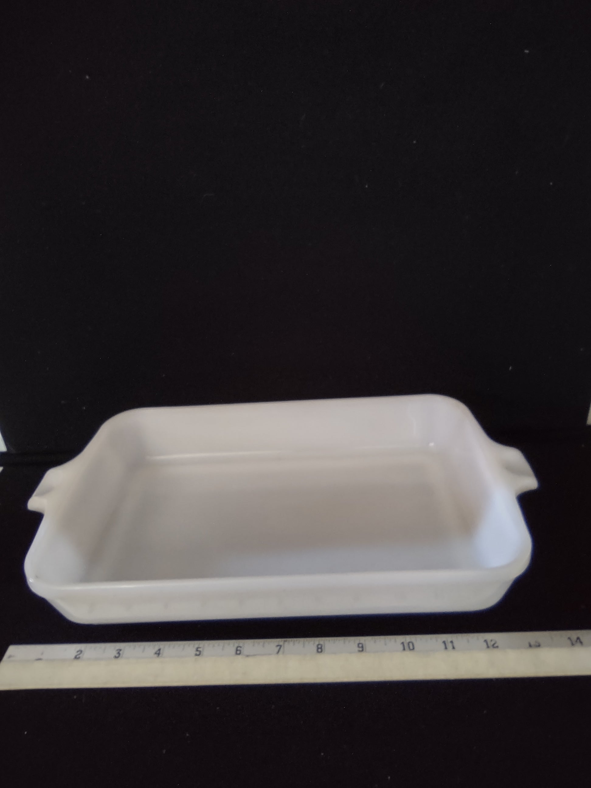 Vintage Glasbake Milk Glass 2 1/2 Qt Casserole Dish Handles (Lot 5519)