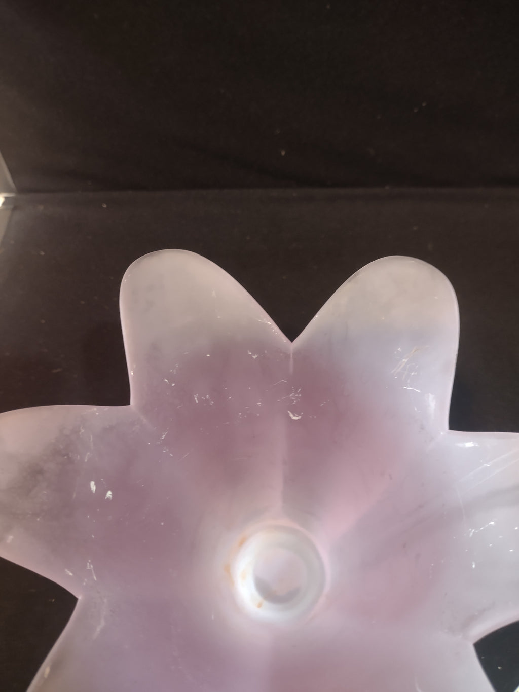 Frosted Lavendar Flower Petals 7" Candle Holder (Lot 3203)