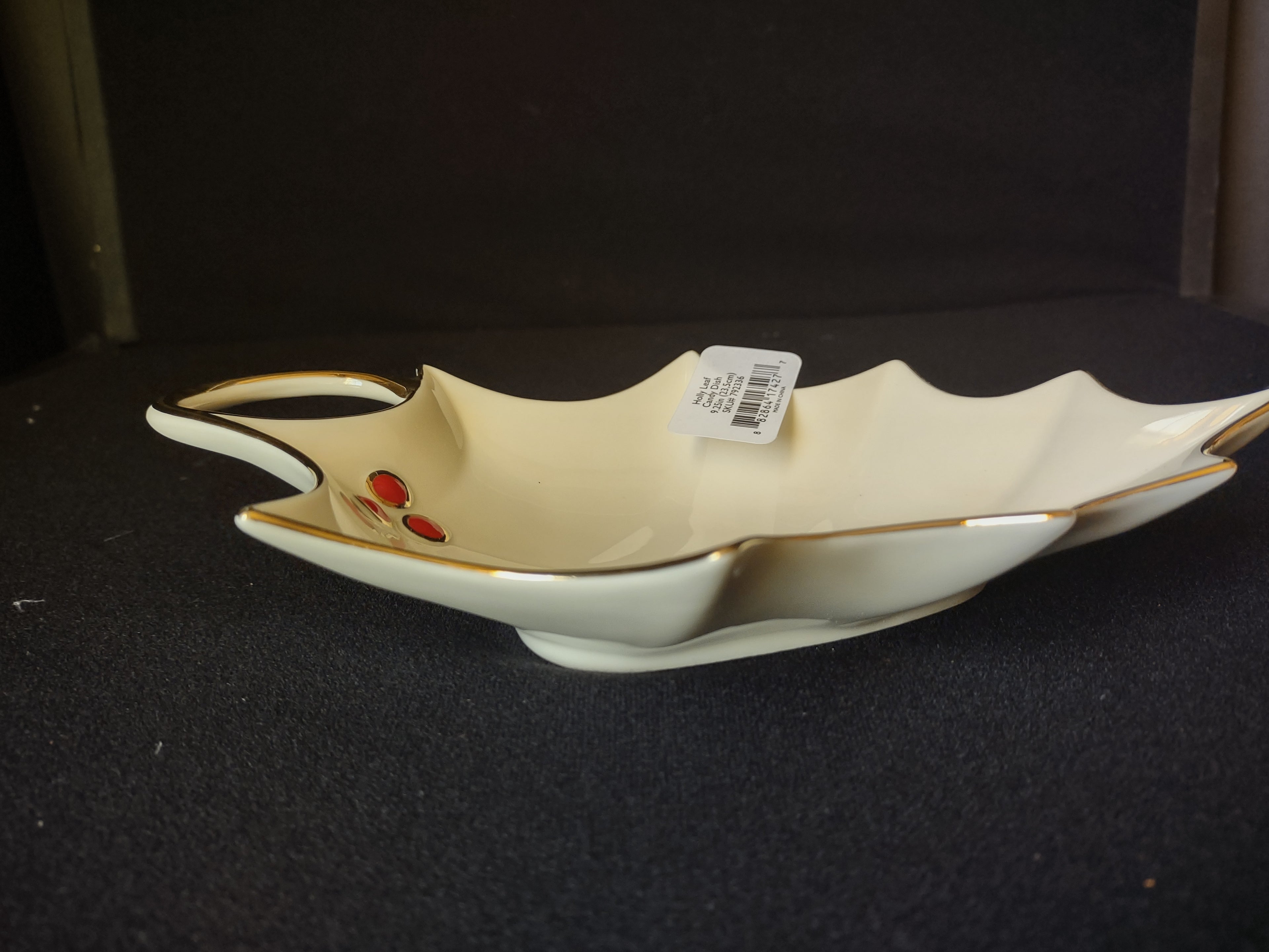 Lenox Christmas Holly Leaf Candy Dish (lot 1668)