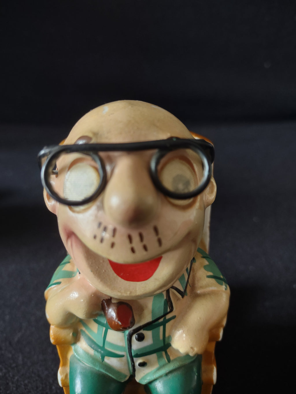Vintage Lefton Salt Pepper Grandmother Grandfather Retirement Fund (Lot 5237)