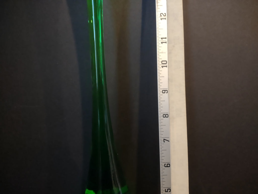 Vintage Collectible Nu Grape Stretched Out Bottle 10 oz fl Green (lot 2554j)