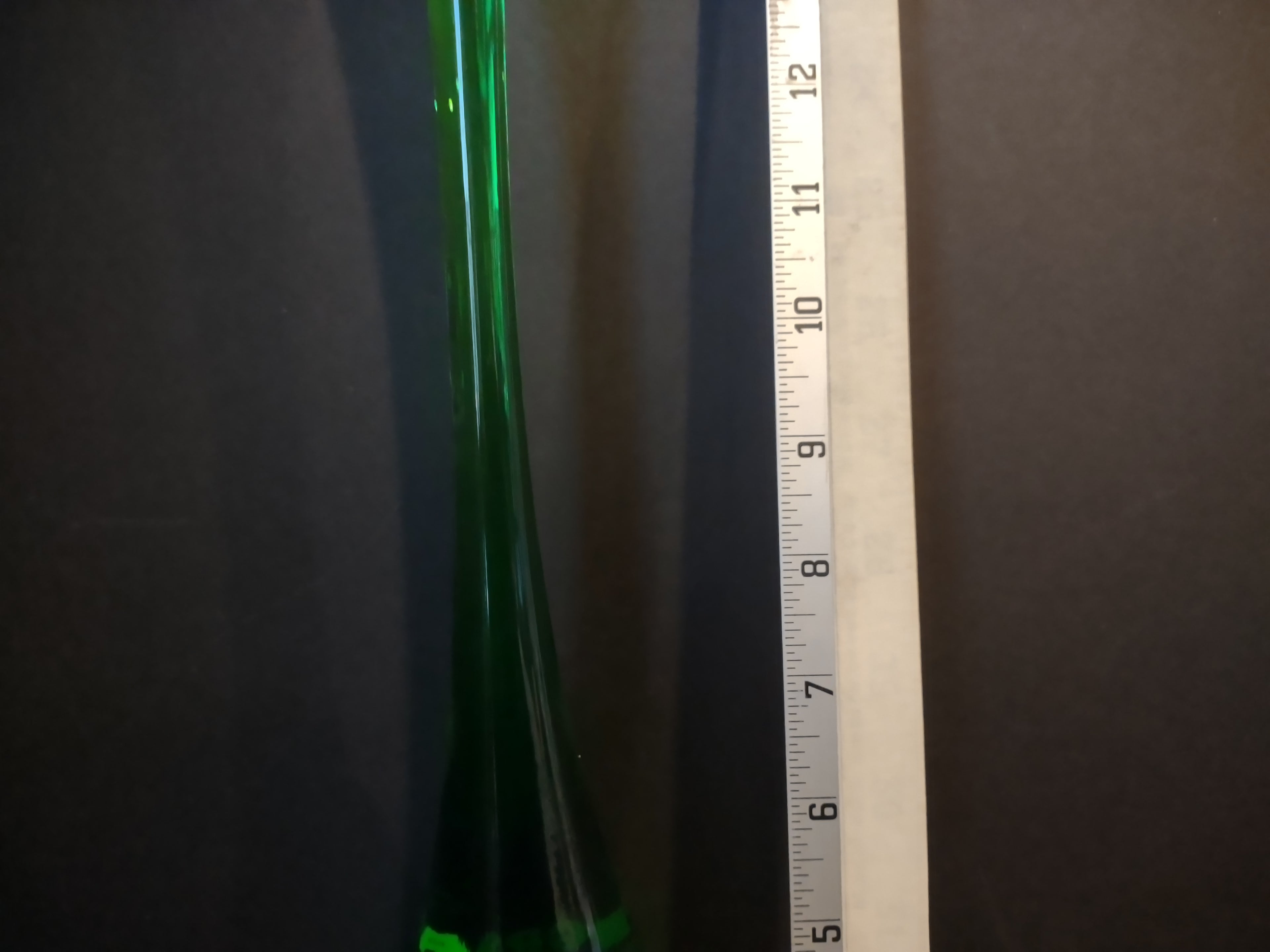 Vintage Collectible Nu Grape Stretched Out Bottle 10 oz fl Green (lot 2554j)