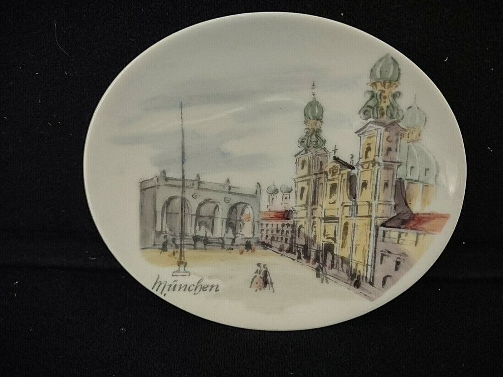 018 Collectible Rosenthale Plate Munchen Germany Hand Painted