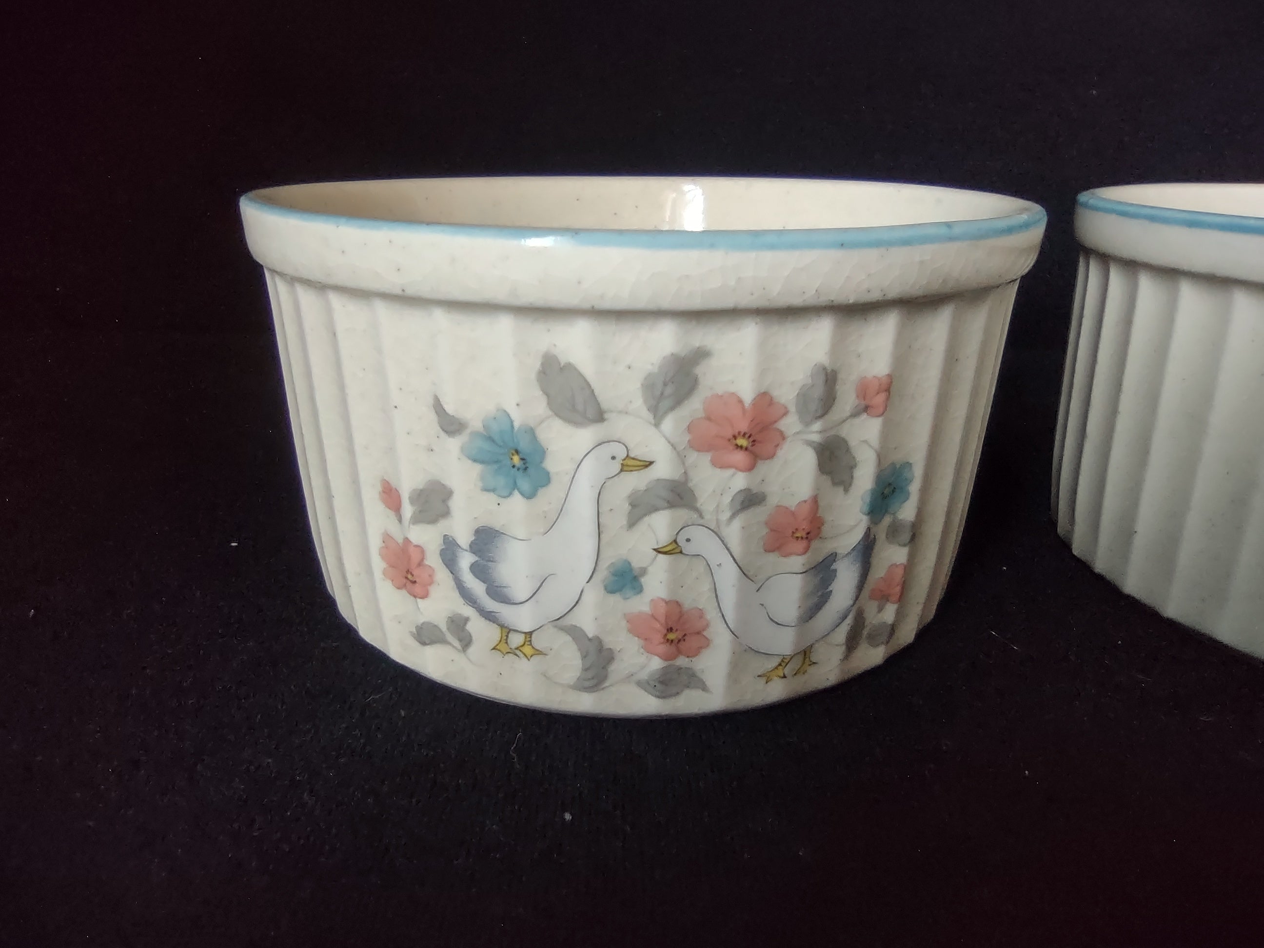 Vintage Custard Dish Bowl x 2 Country Classics Geese Duck 4" (lot 2804c)