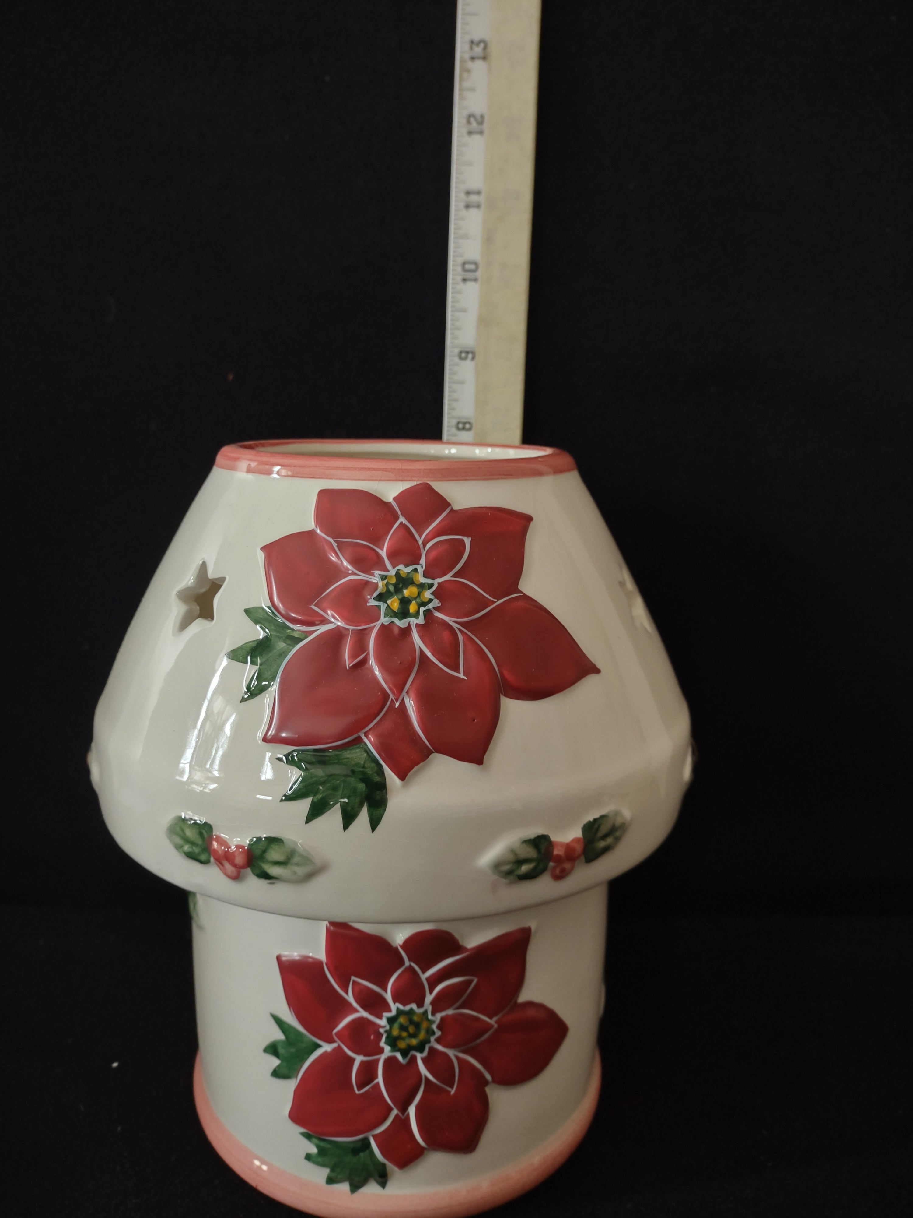 Vintage Christmas Ceramic Poinsettia Base Shade Candle Holder (Lot 3687)