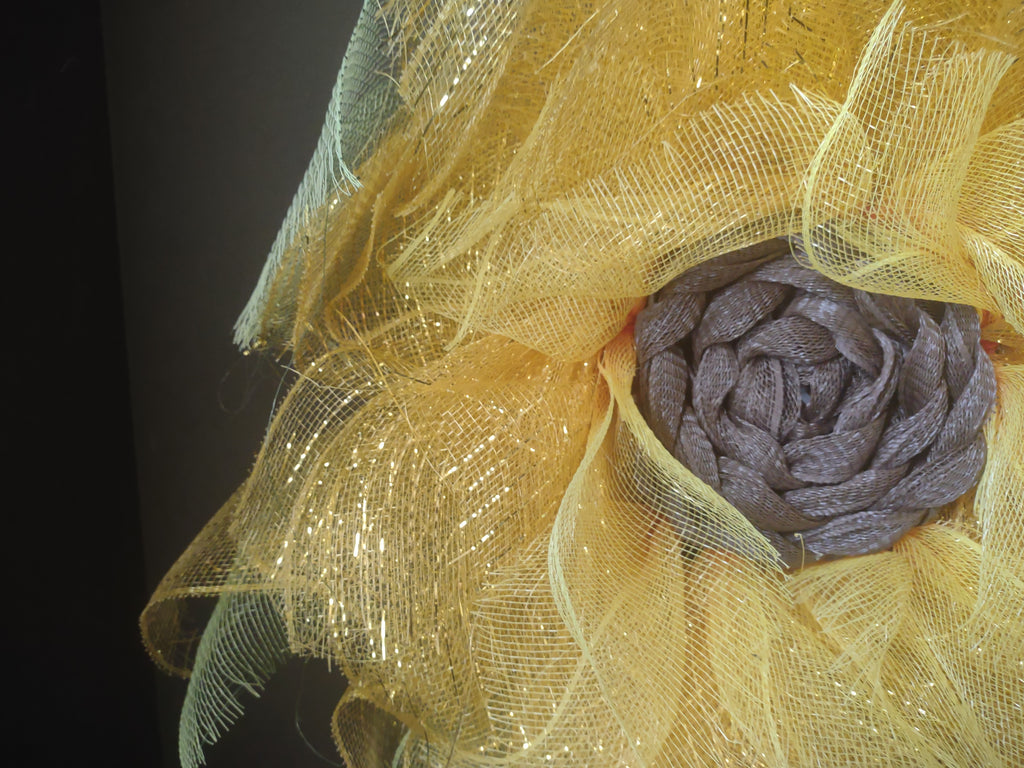 Handmade Spring Summer Sunflower Wreath Mesh Ribbon Yellow 18" (lot 1479)