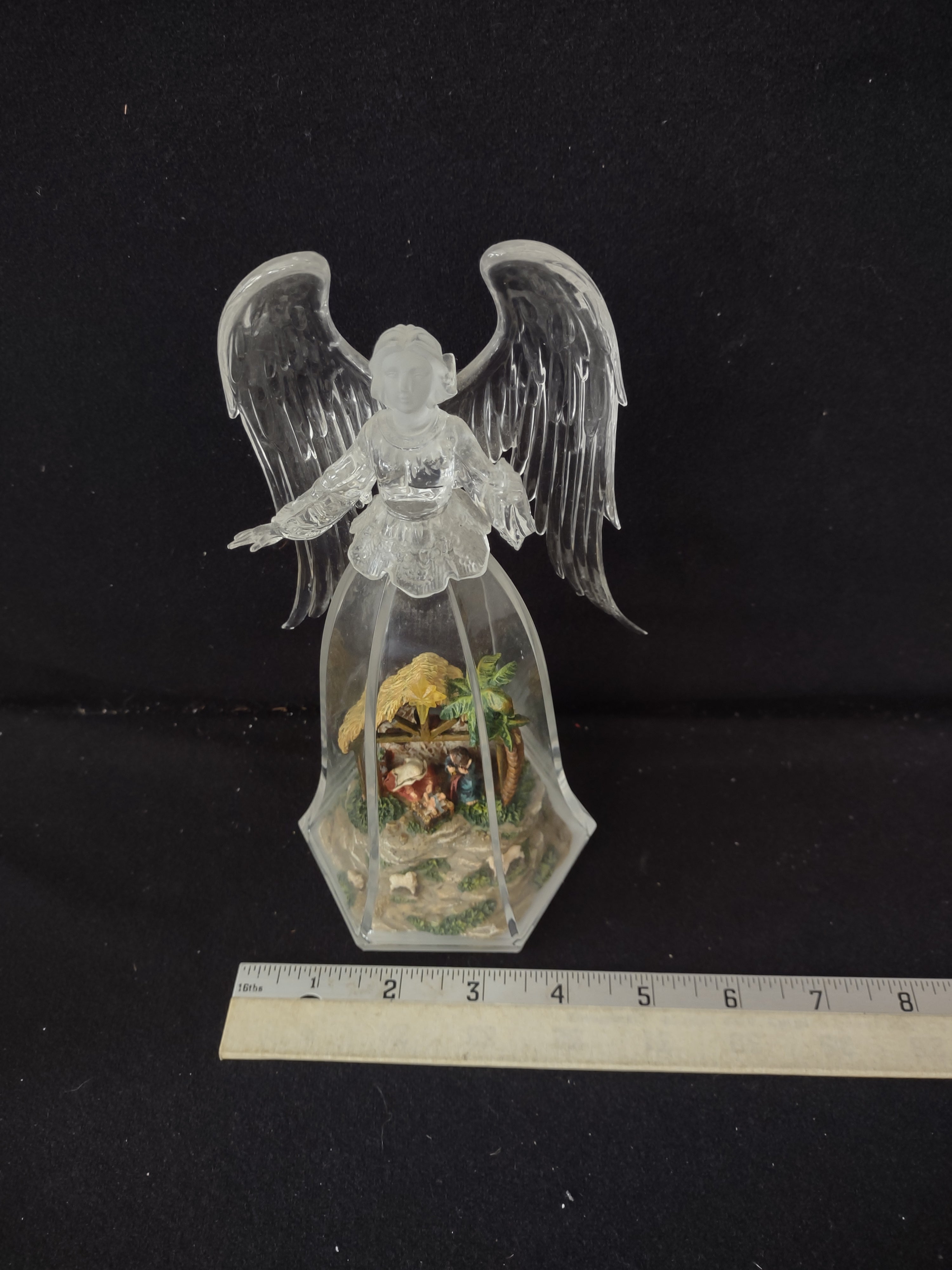 Vintage Christmas Plastic Angel Lighted Nativity Scene (Lot 3727)