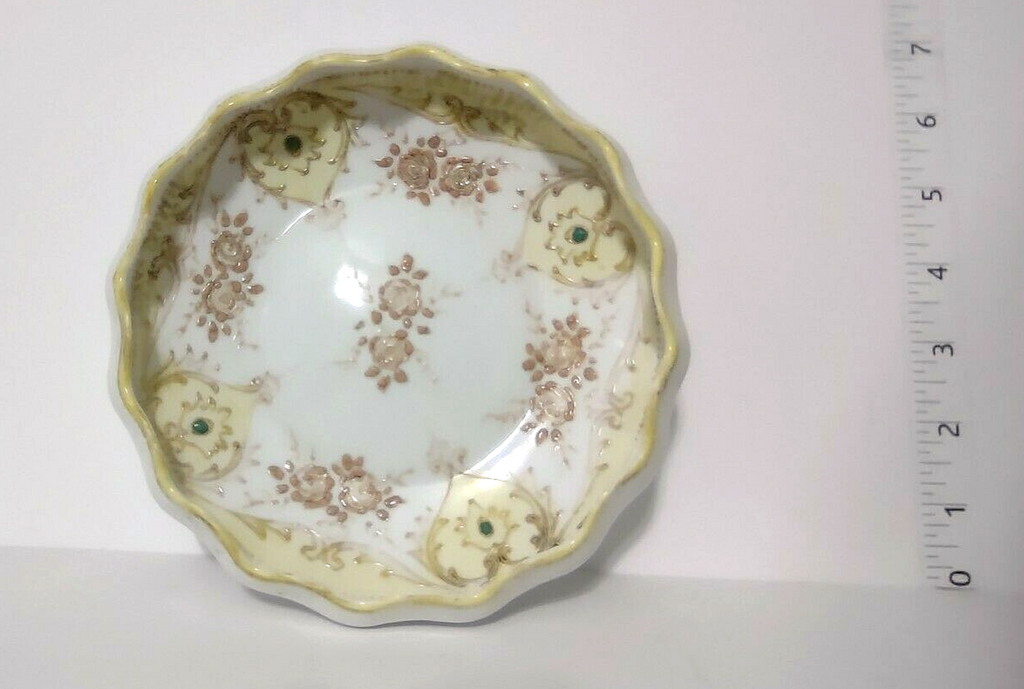 037 Vintage Hand Painted Nippon Moriage Gold Beaded Raised Design Footed Dish