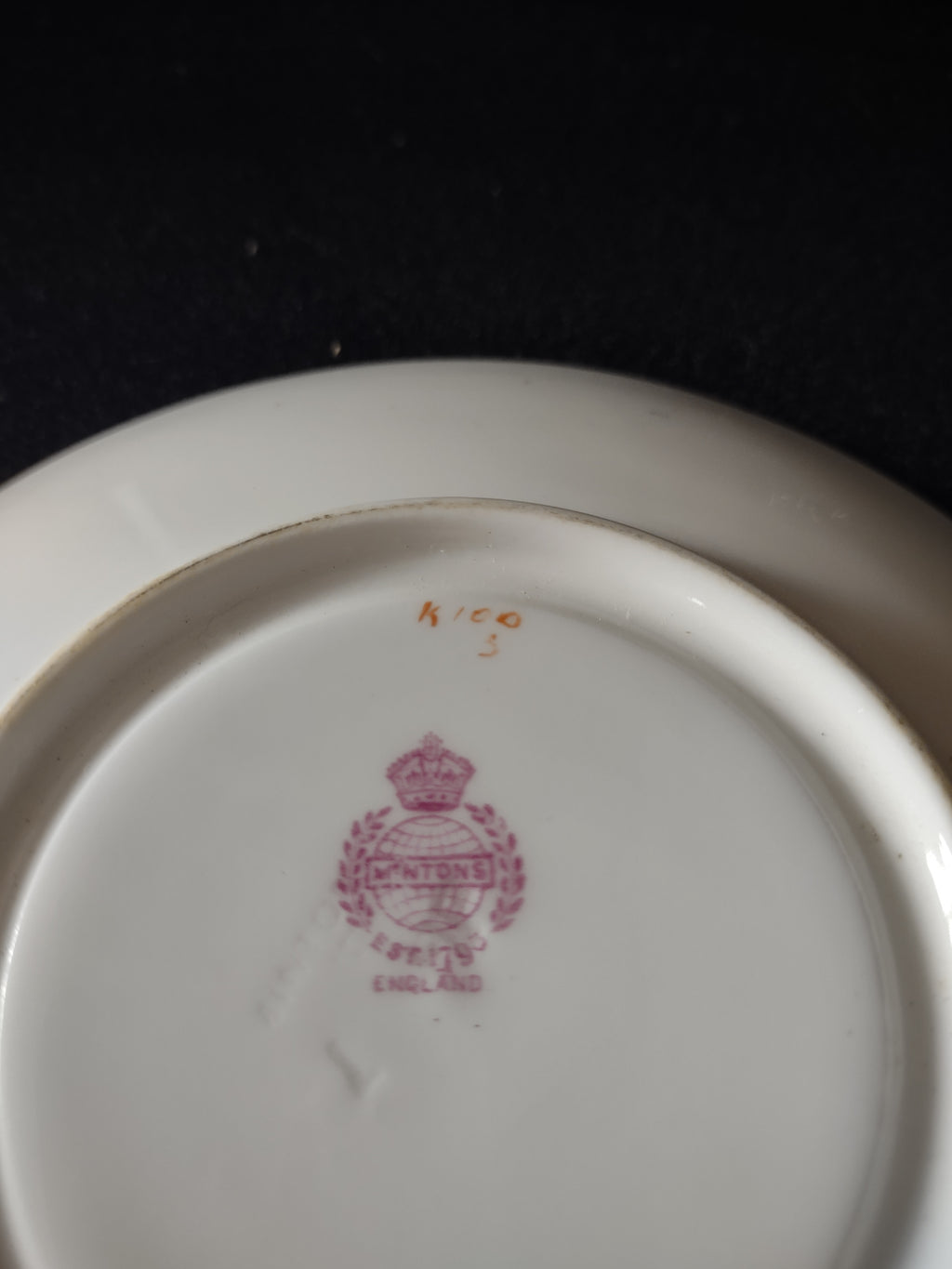 Vintage Minton Gold Gilt Laurel Leaf Bullion Cup Liner Fine China (Lot 5486)