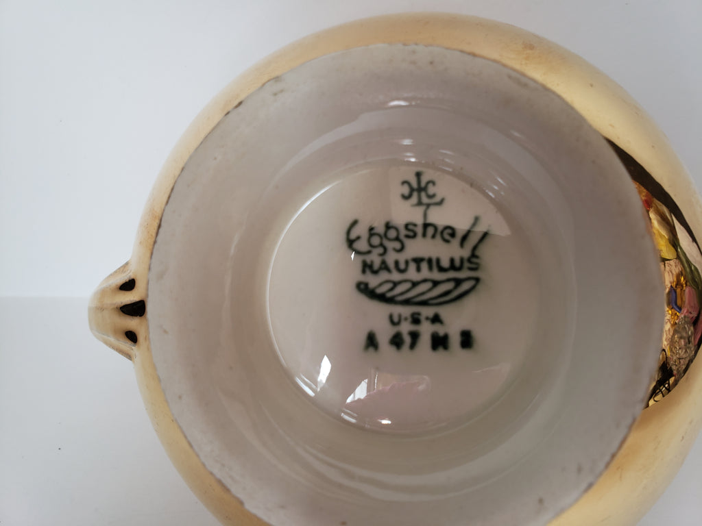 Vintage Homer Laughlin Eggshell Nautilus 22K GOLD Creamer (2154)