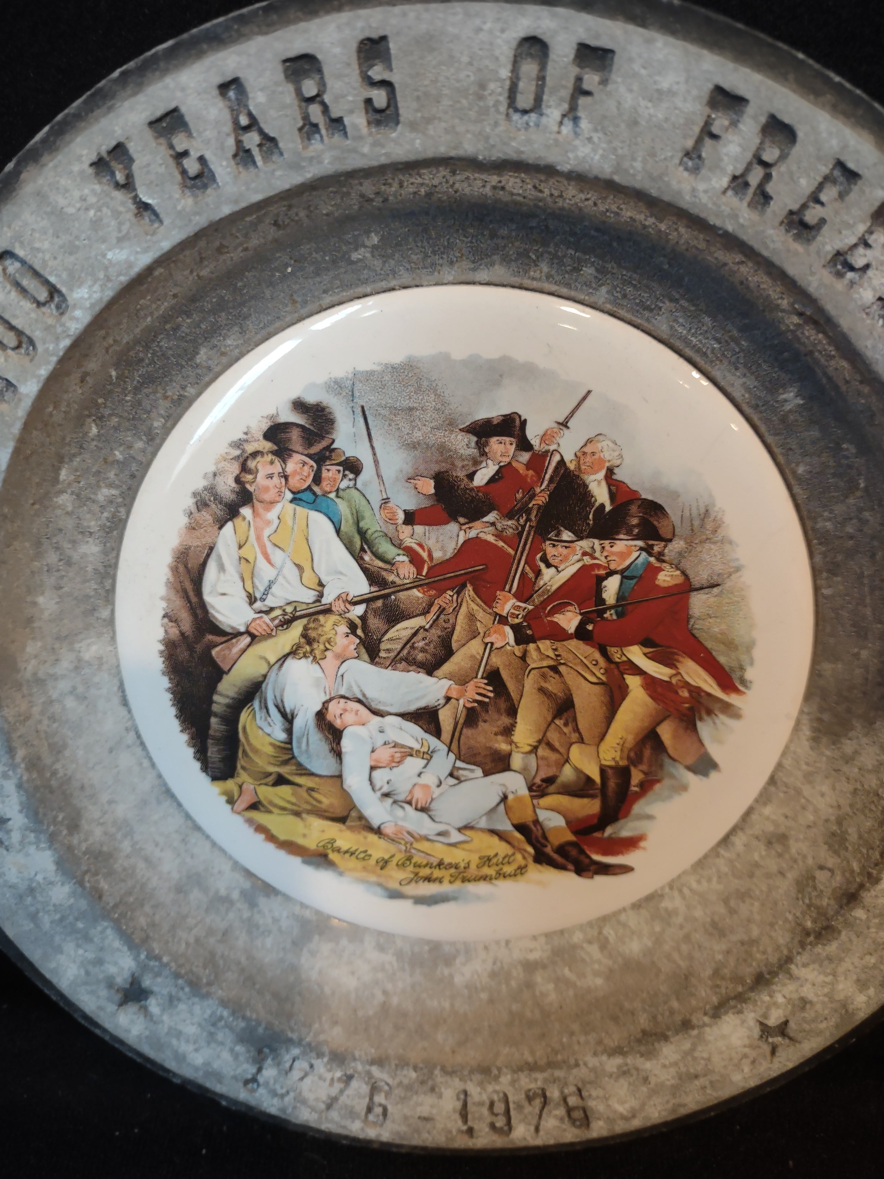Dura-cast Wall Plates 200 Years of Freedom Patriotic Made in USA (lot 2657c)