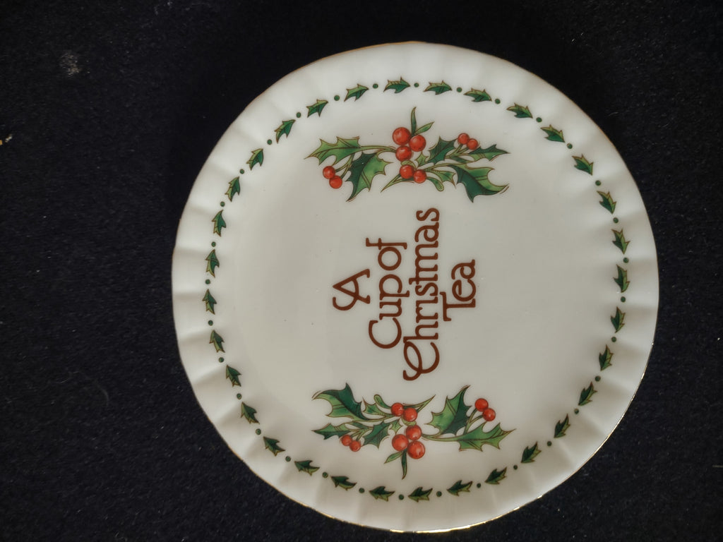Vintage Coyne & Company A Cup Of Christmas Tea Mini Tea Set (Lot 3697)