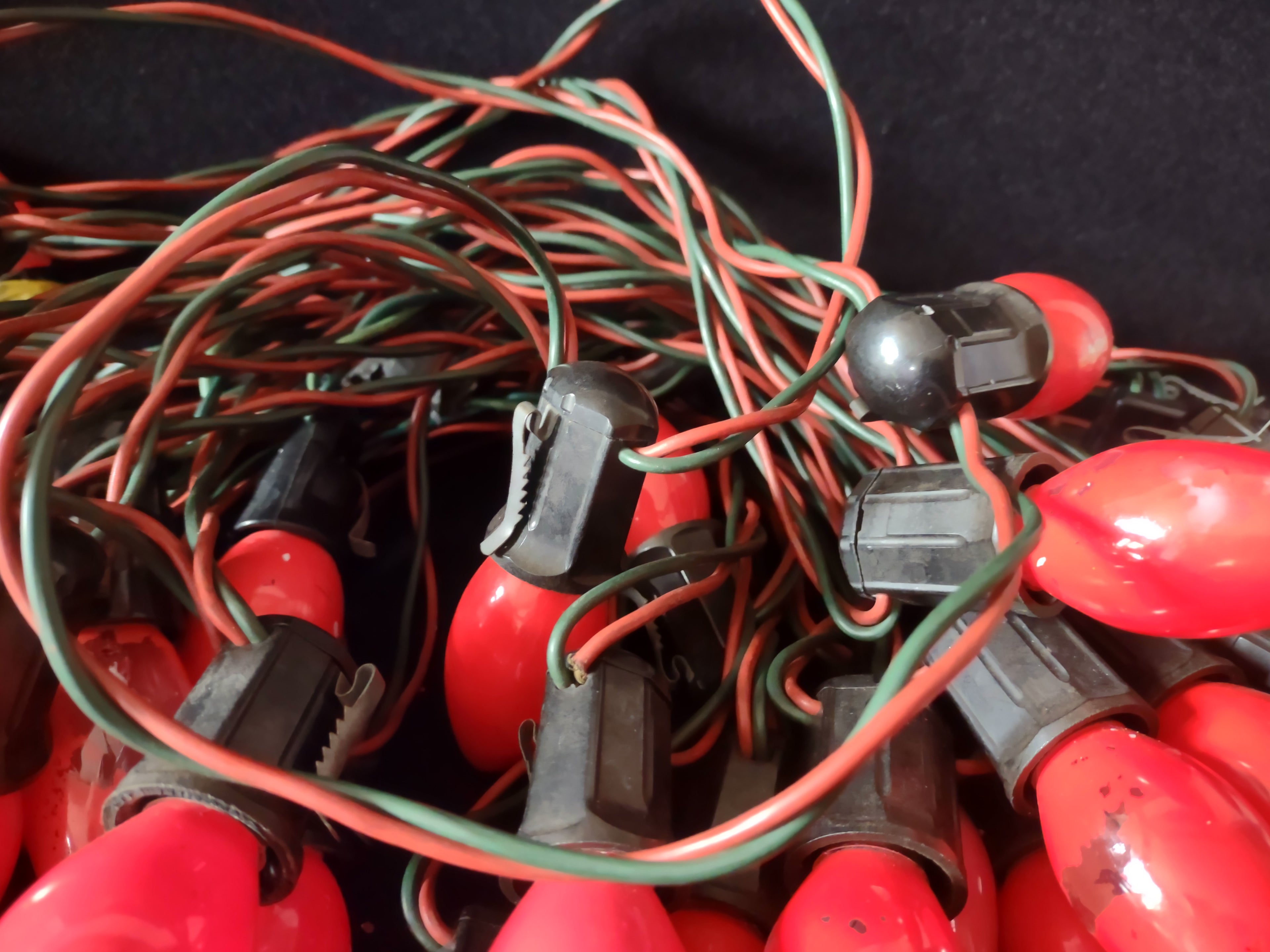 Vintage Christmas C9 String Lights 40 Sockets WORKS Has Been Repaired (lot 3296)