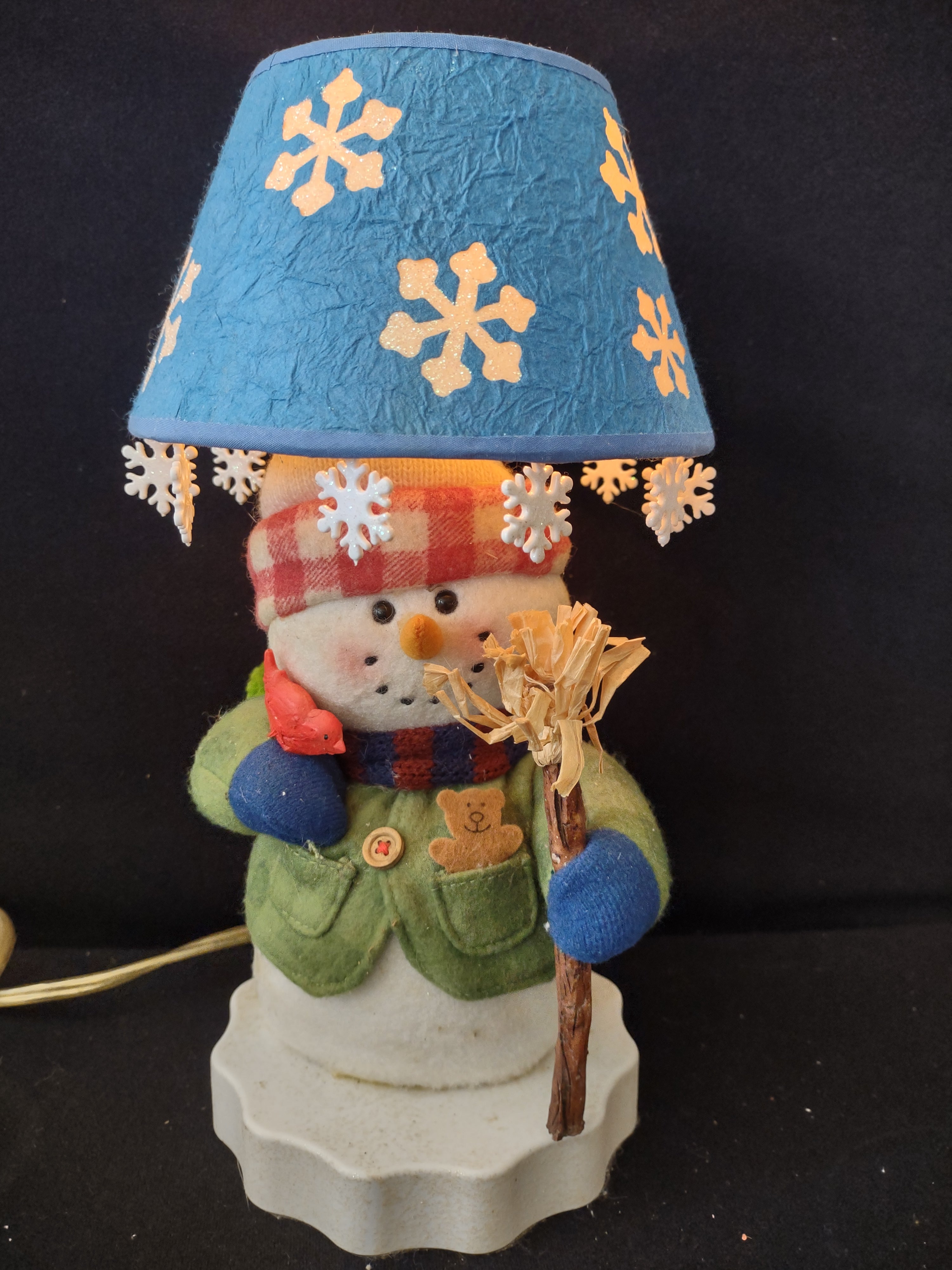 Vintage Christmas Winter Snowman Lamps Snowflake Shades (Lot 3771)