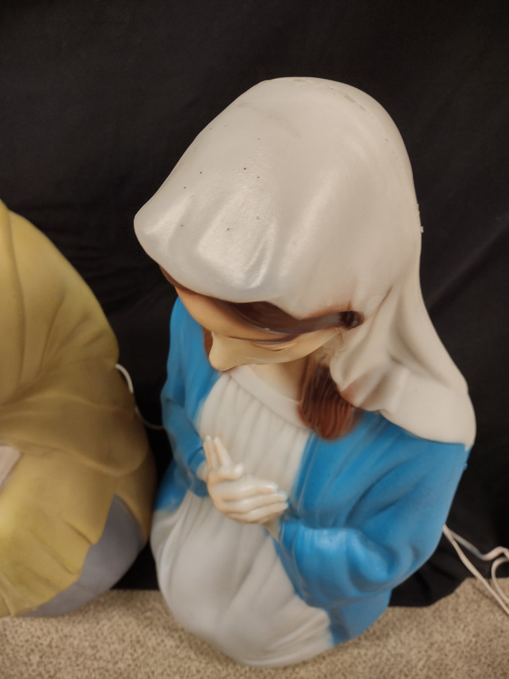 Vintage Christmas Nativity Mary Joseph Blow Mold Light Up (lot 1310)