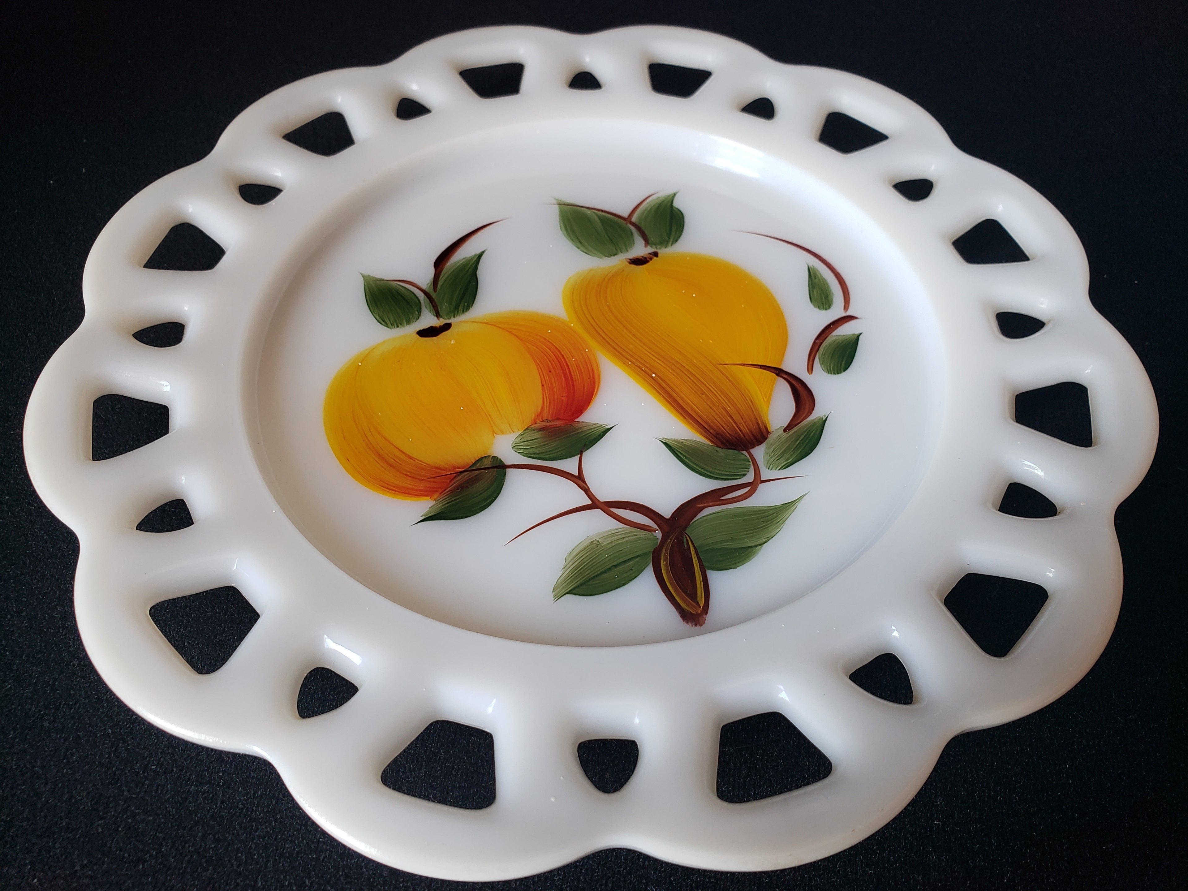 Vintage Westmoreland Apple Pear Motif Milk Glass Wall Plate (lot 2189)