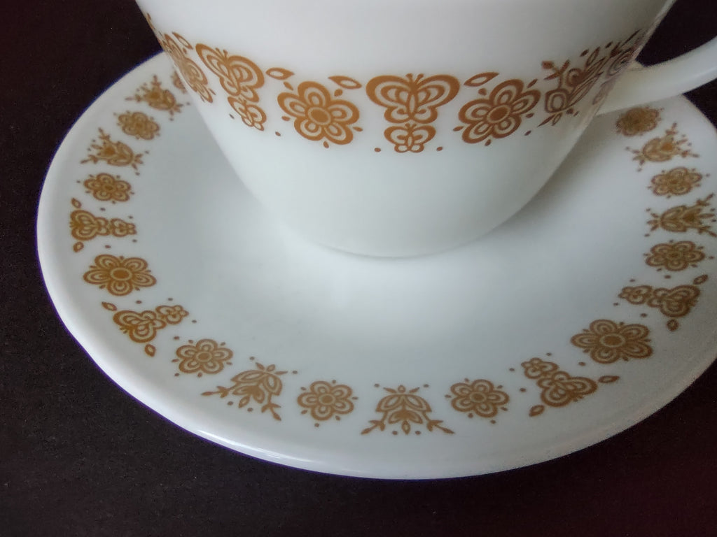 Corelle 8 x Teacup Saucer Golden Butterfly (lot 1207)