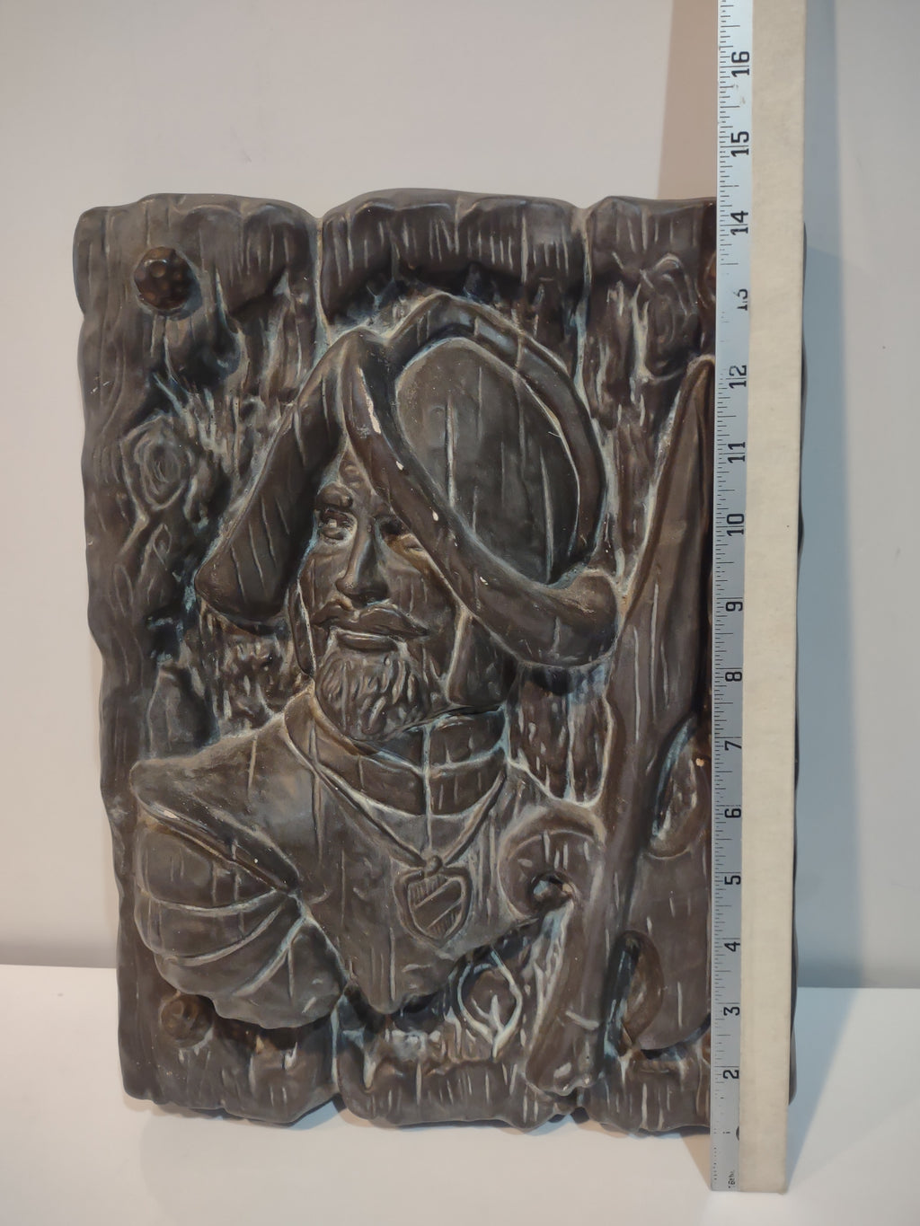 Vintage Ceramic Wall Art Spanish Conquistador (lot 3206)