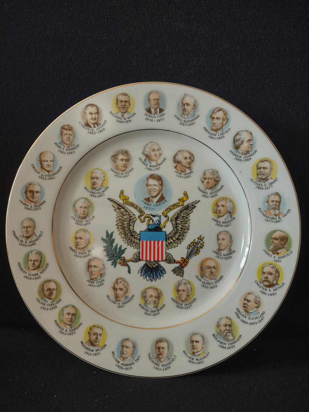 Vintage Japan Two Hundred Years of Presidents Wall Plate (lot 5288)