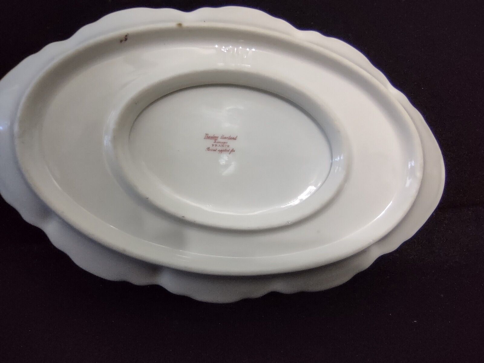 Haviland Limoges Gravy Boat Plate Attached Gold Trim (lot 306)