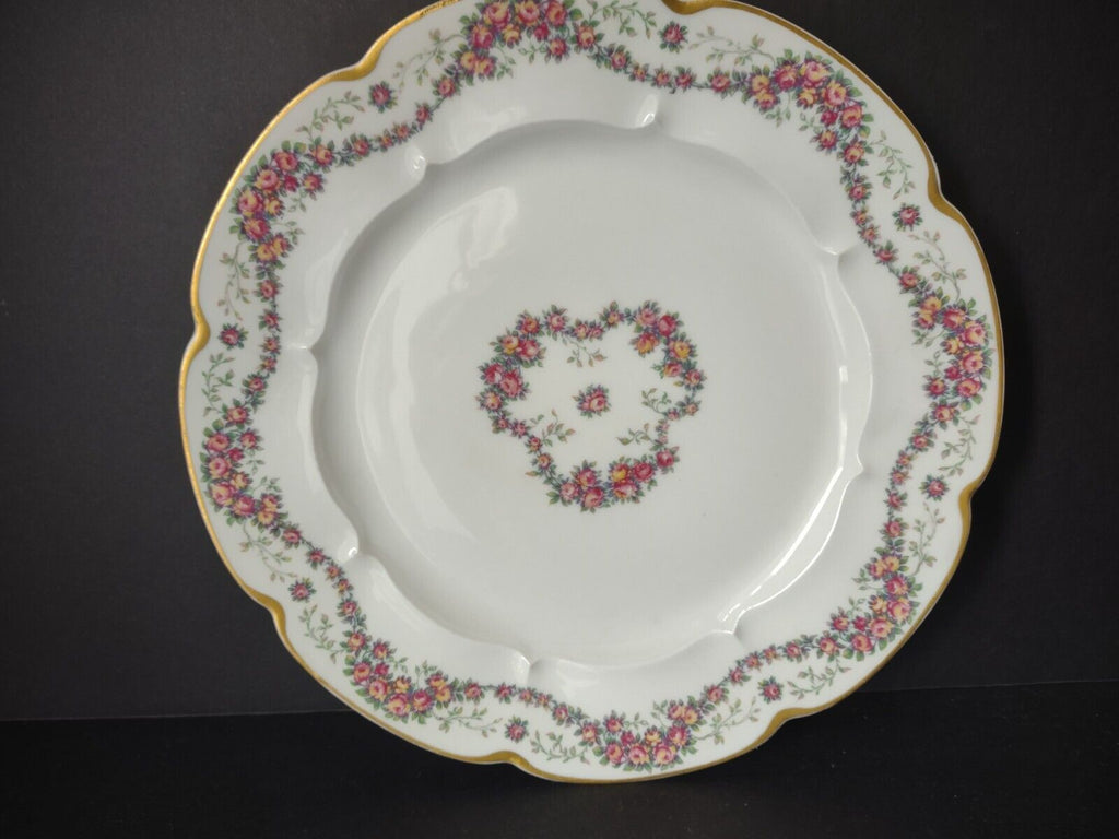 Haviland Limoges Red Rose Garland White Dinner Plate 9-3/4" (lot 355)