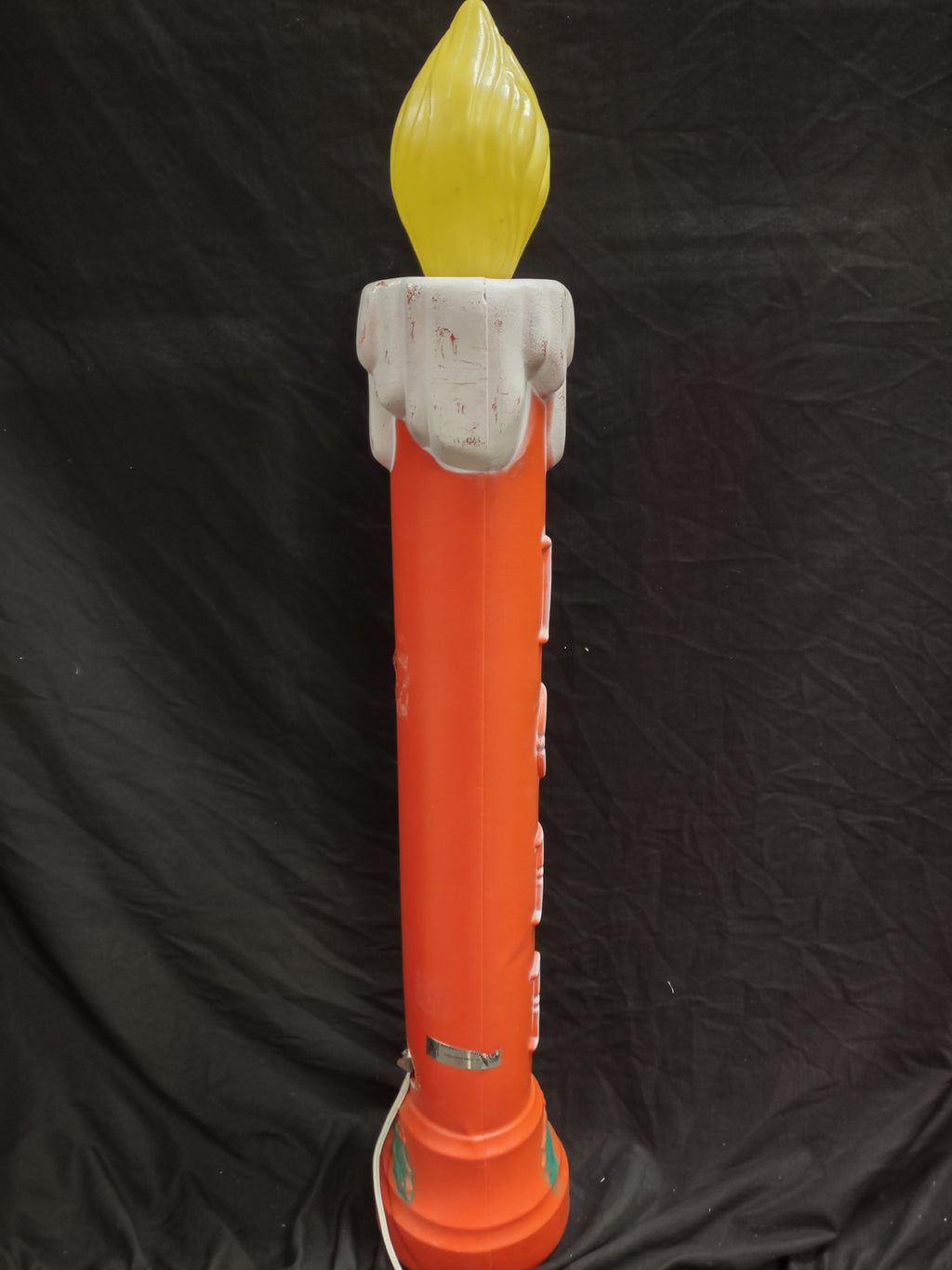 Vintage Christmas Blow Mold Candle 37" (lot 2333)