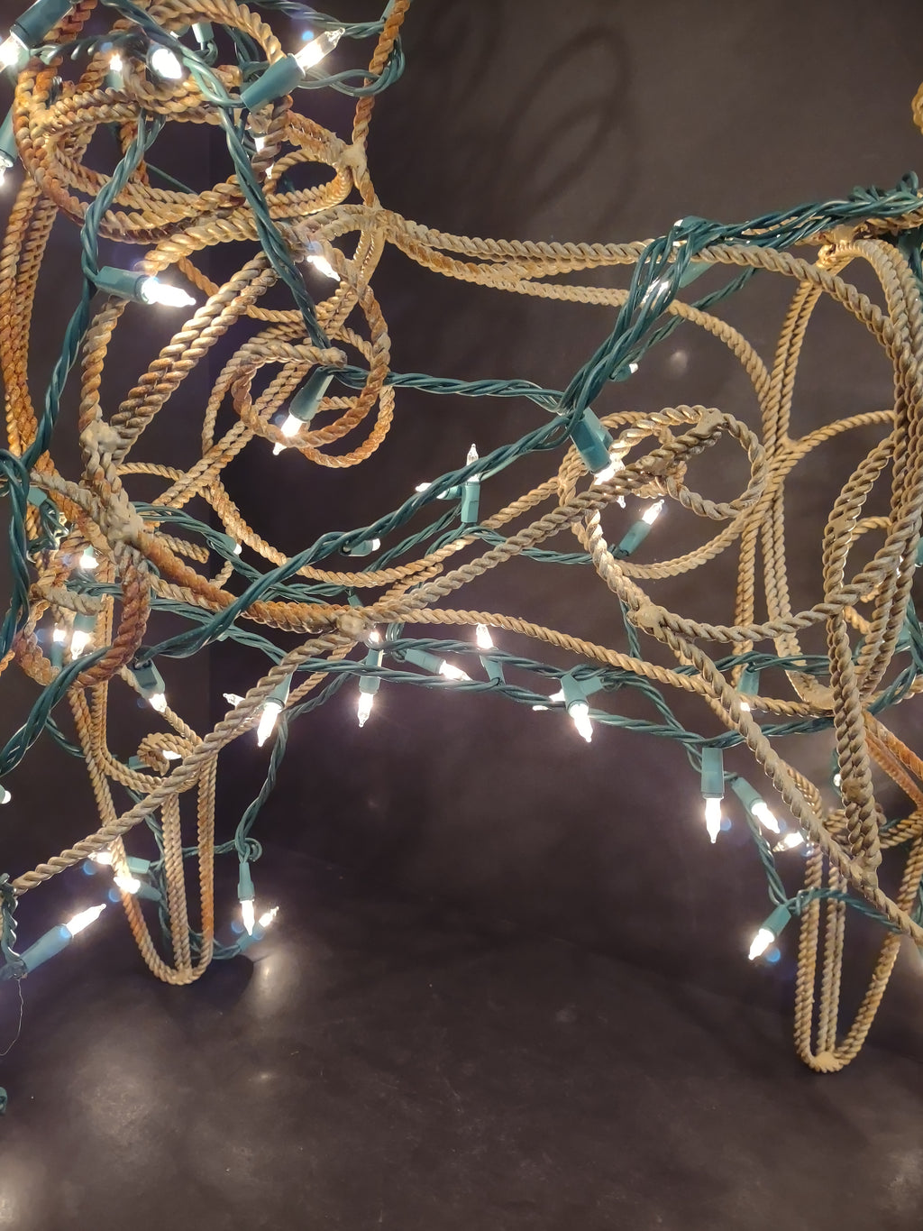 Vintage Metal Christmas Reindeer Light Up 30" (lot 1403)