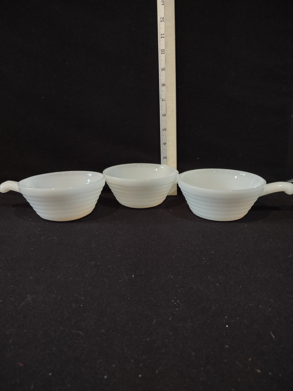 Vintage Fire King Milk Glass Soup Bowls Beehive Design Handle Set Of 3 (Lot 5344
