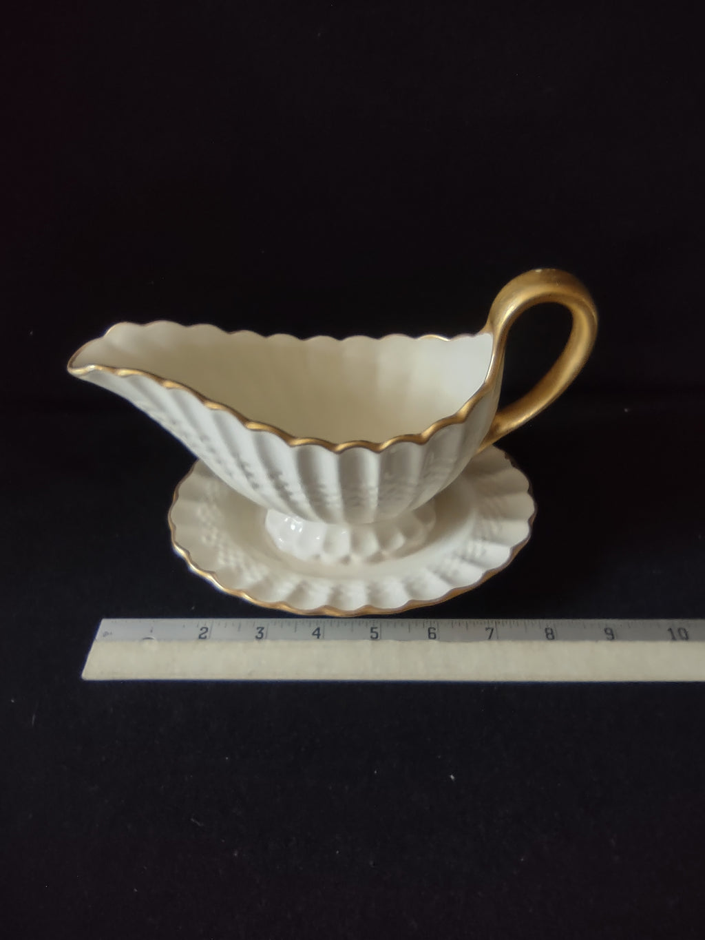 Vintage Copeland Spode Gravy Boat Chelsea Wicker Earthenware Countryside Lot5805