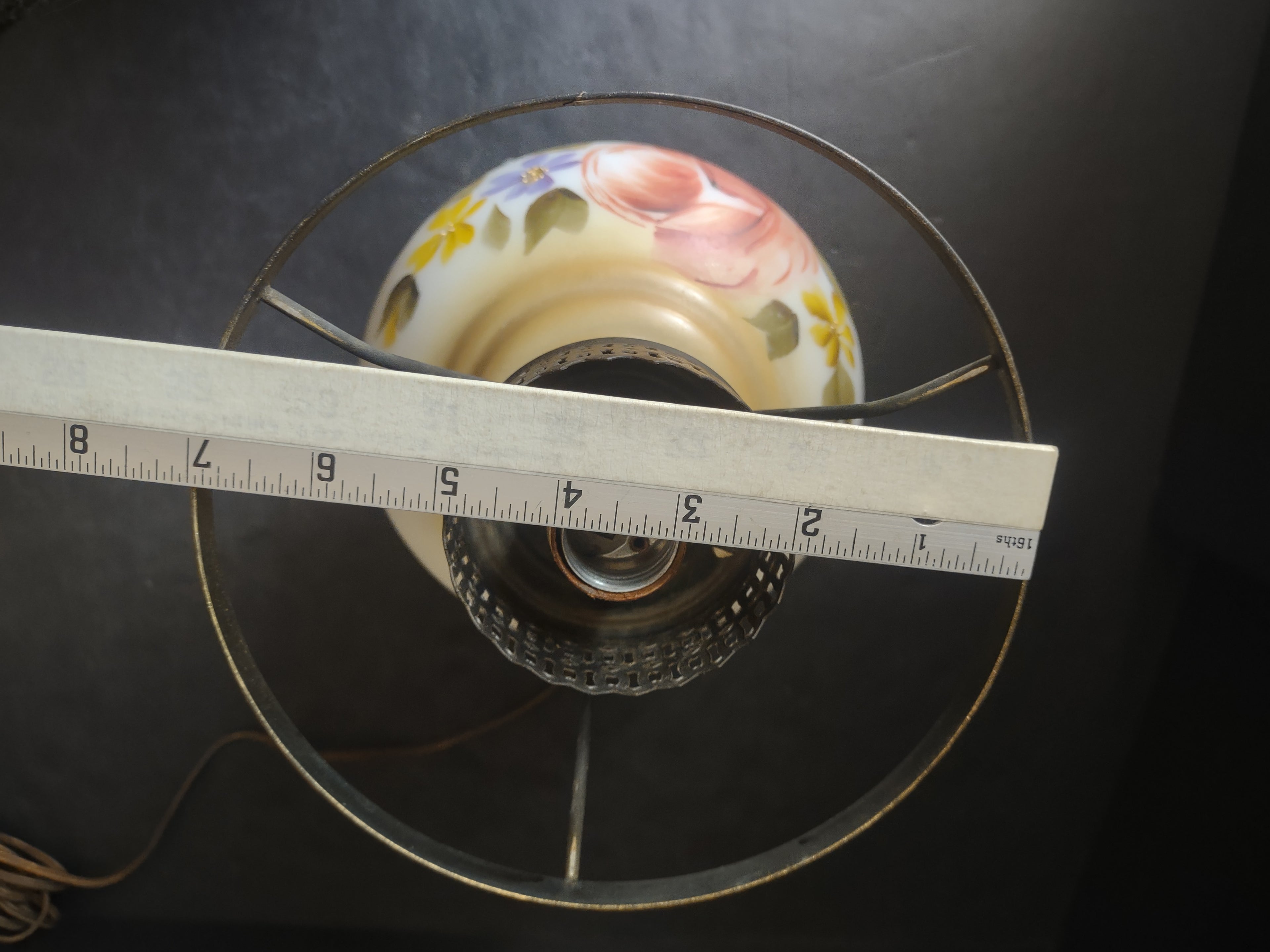Vintage Hurricane Gone with the Wind Bottom Only IMPERFECT (lot 2634j)