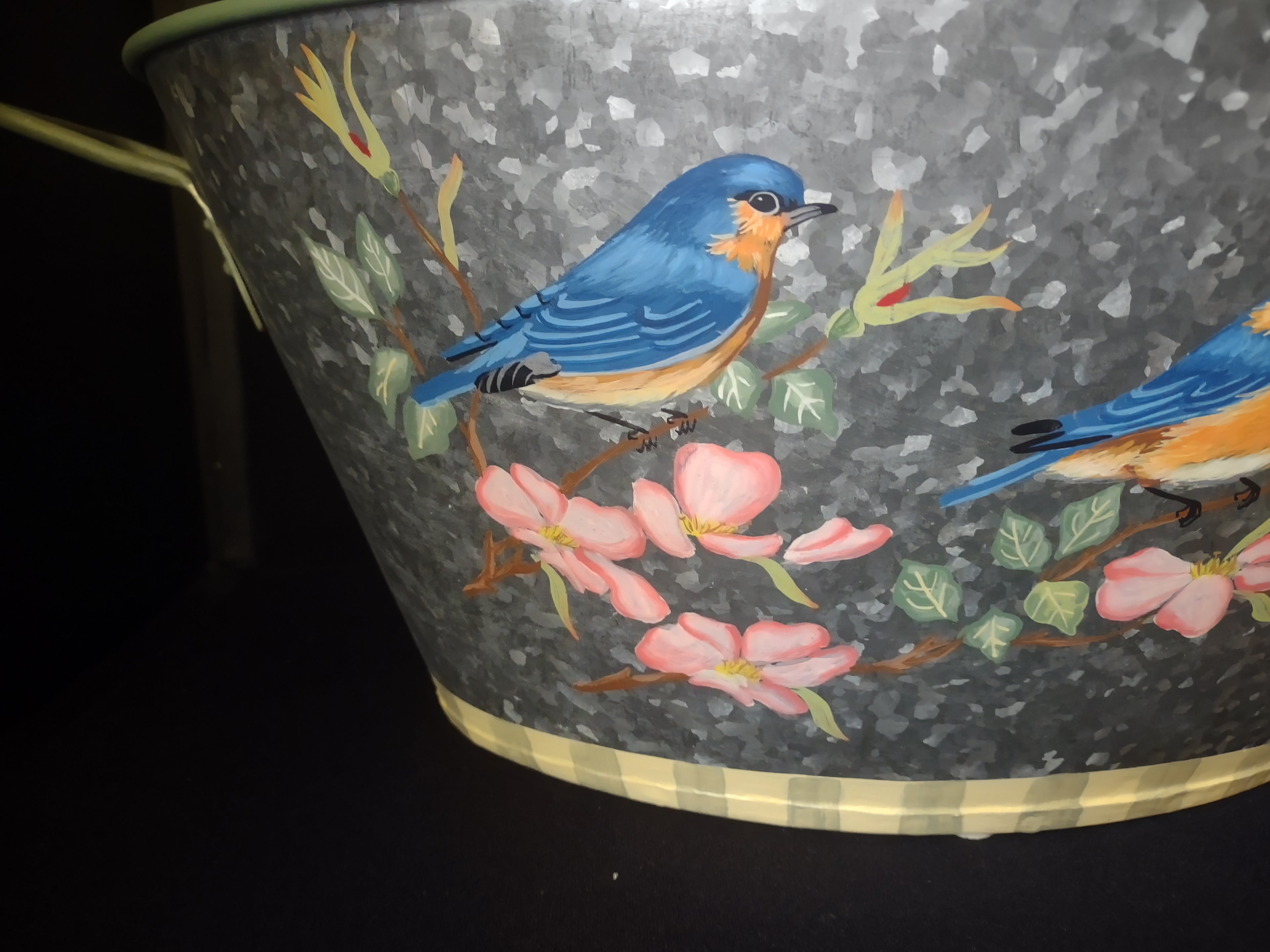 Lenox Summer Greetings Tin Metal Basin Birds Country Cottage (lot 1574)